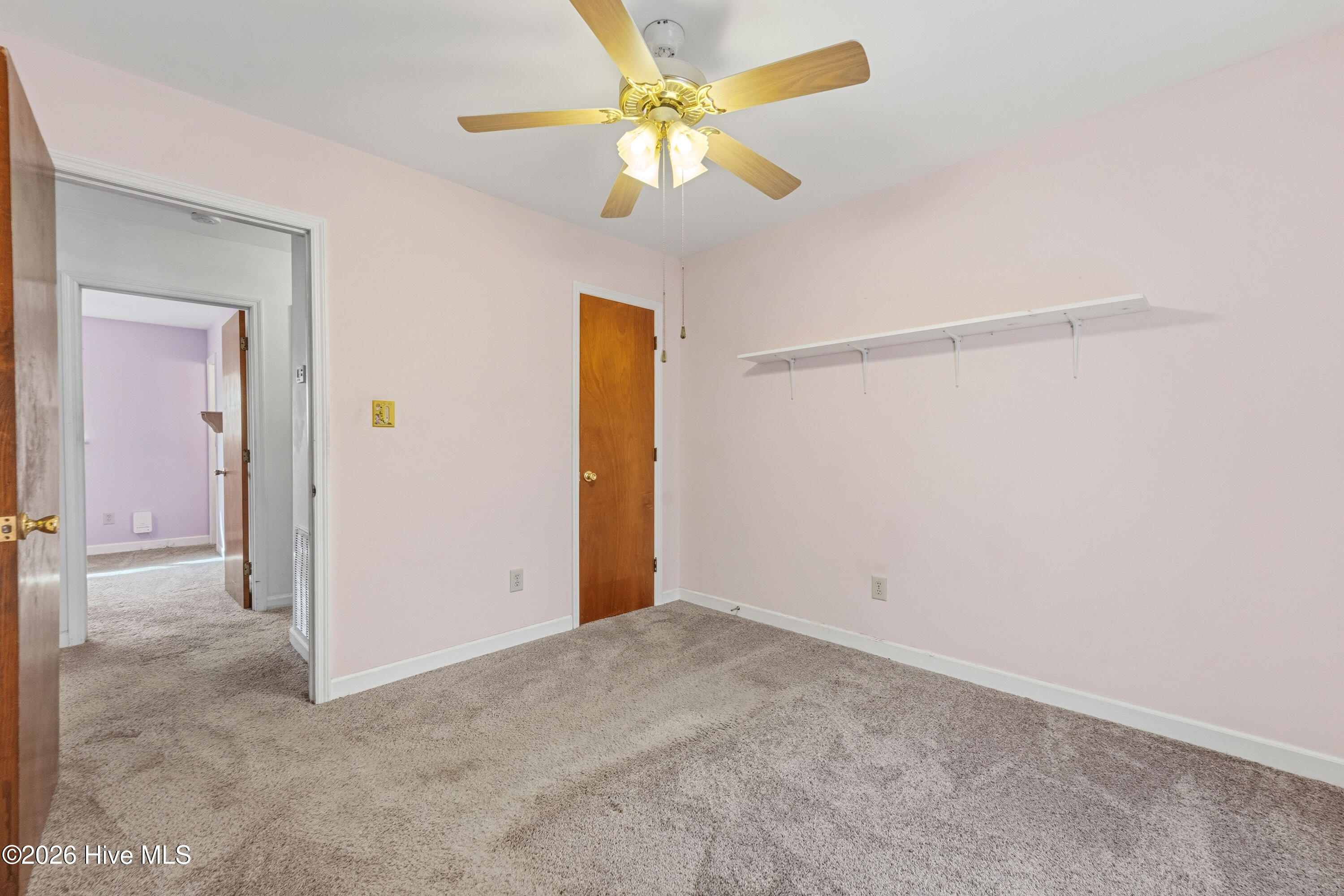 100556367 | Photo 29