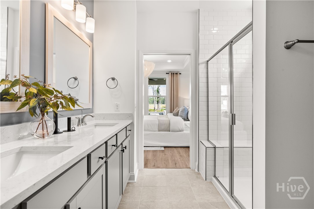 Pictures, photographs, colors, features, and sizes are for illustration purposes only and will vary from the homes as built.