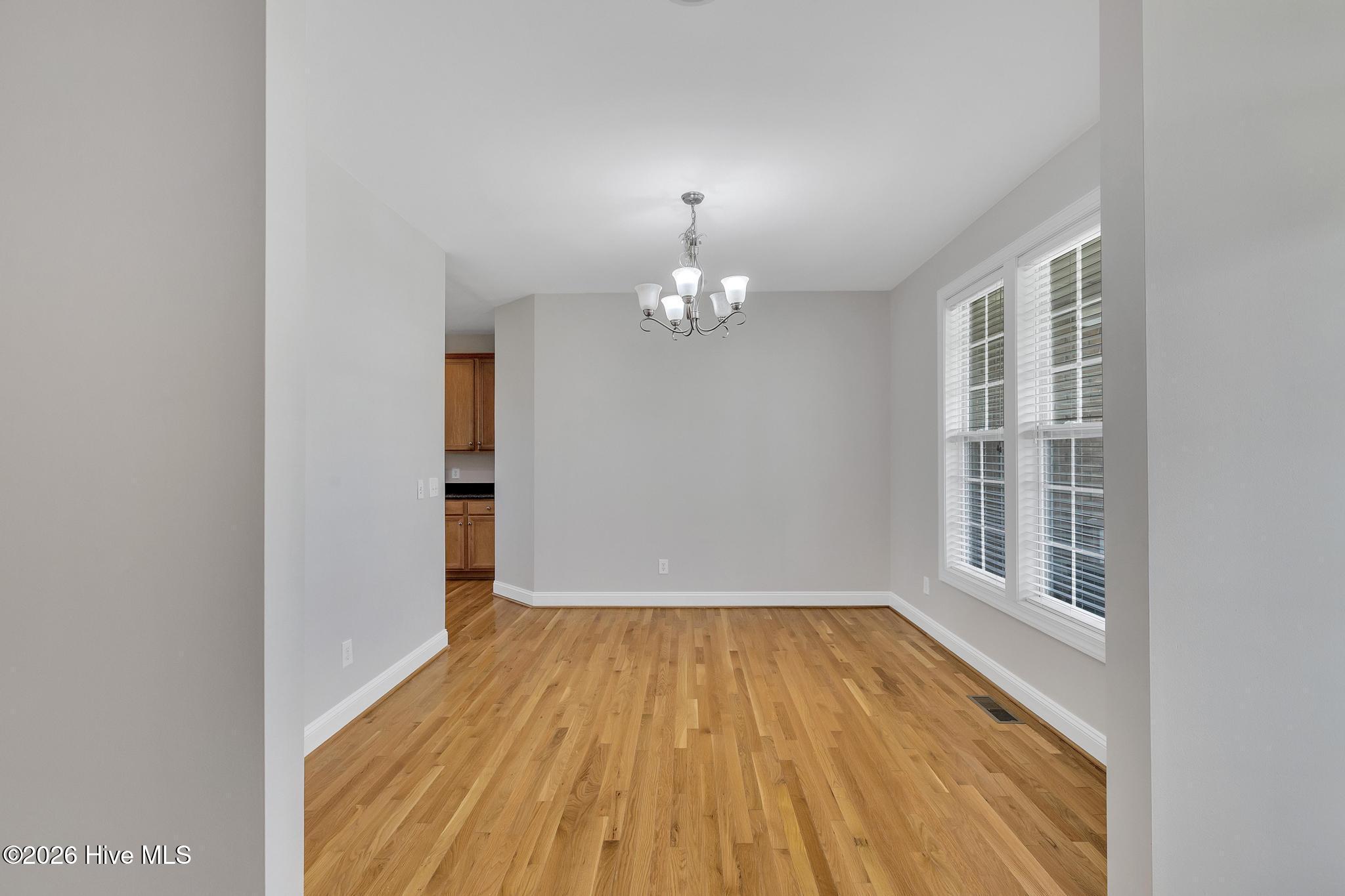 417 Meadowland Circle,Maple Hill