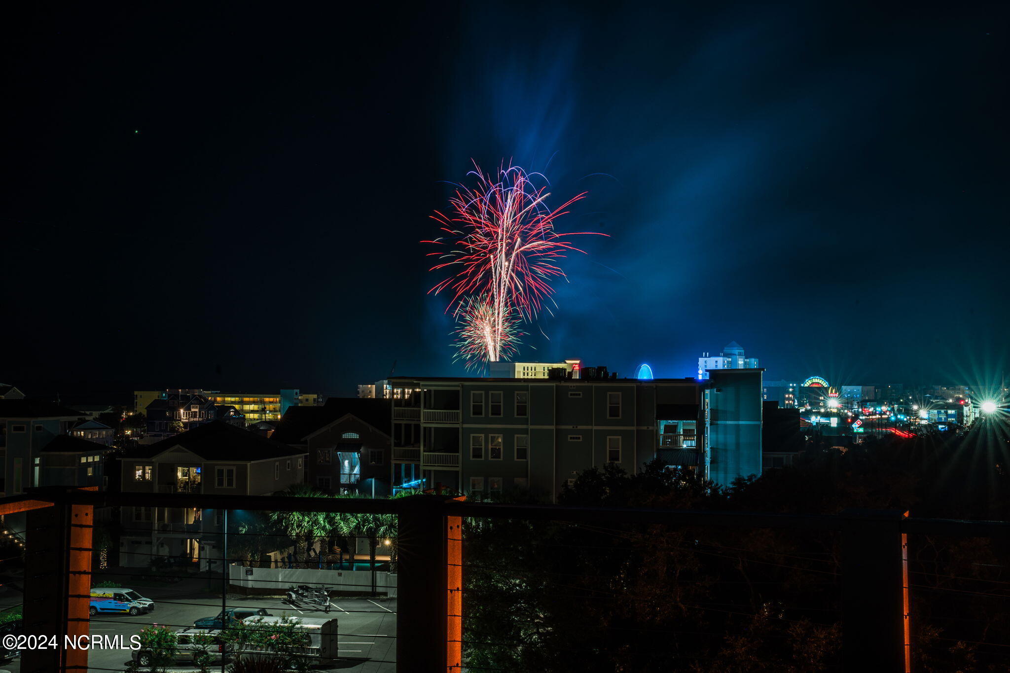 100542866 | Photo 39