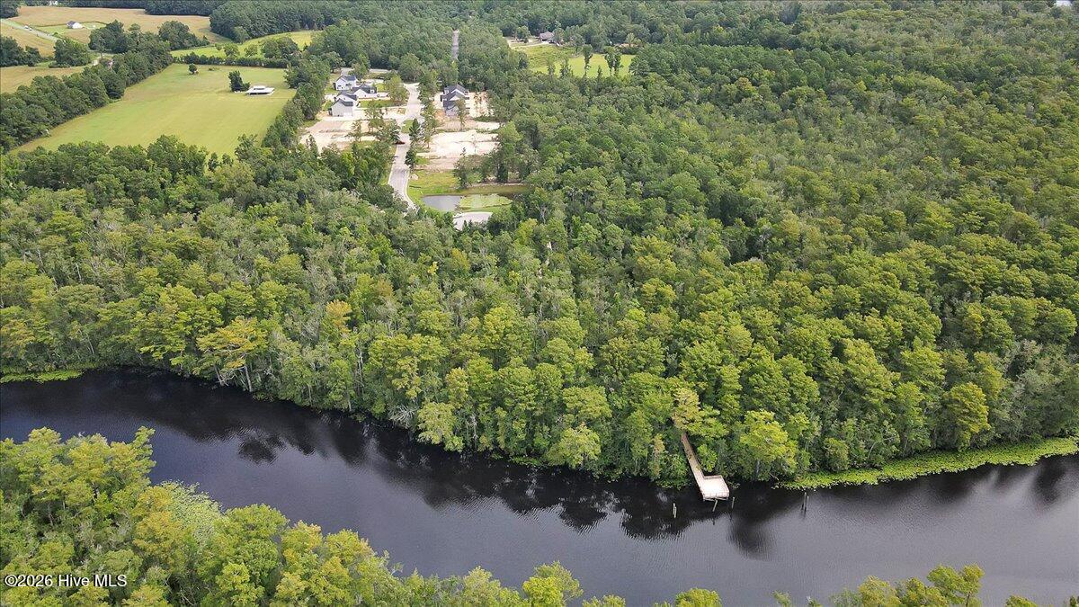 100553155 | Photo 68