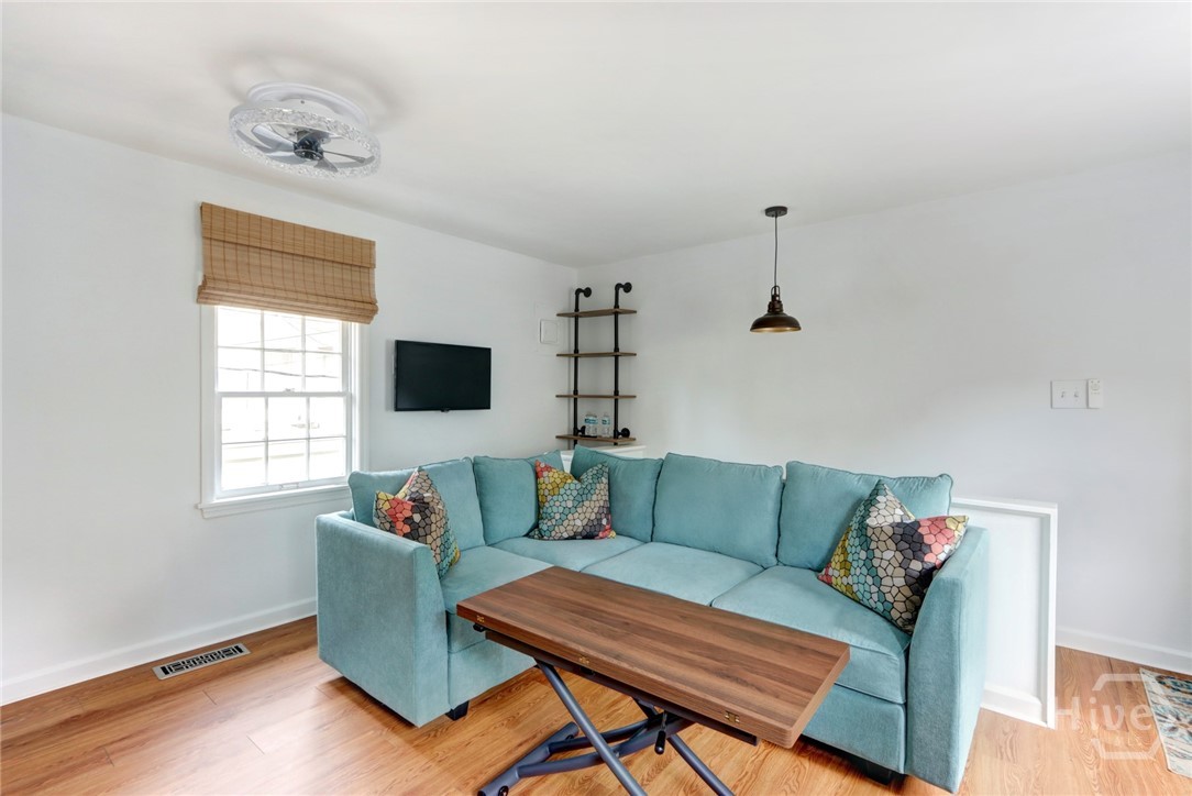 205 W Jones Lane, Savannah, GA, 31401