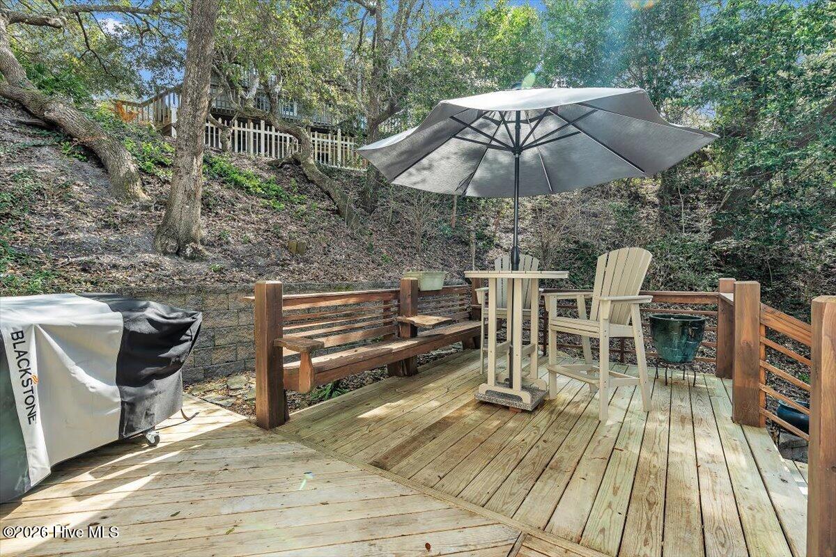 100561735 | Photo 44