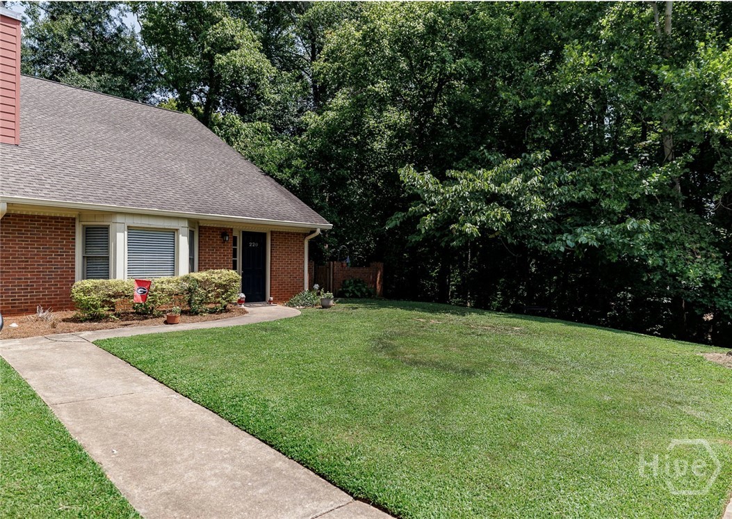 Property at 220 Eaglewood Court