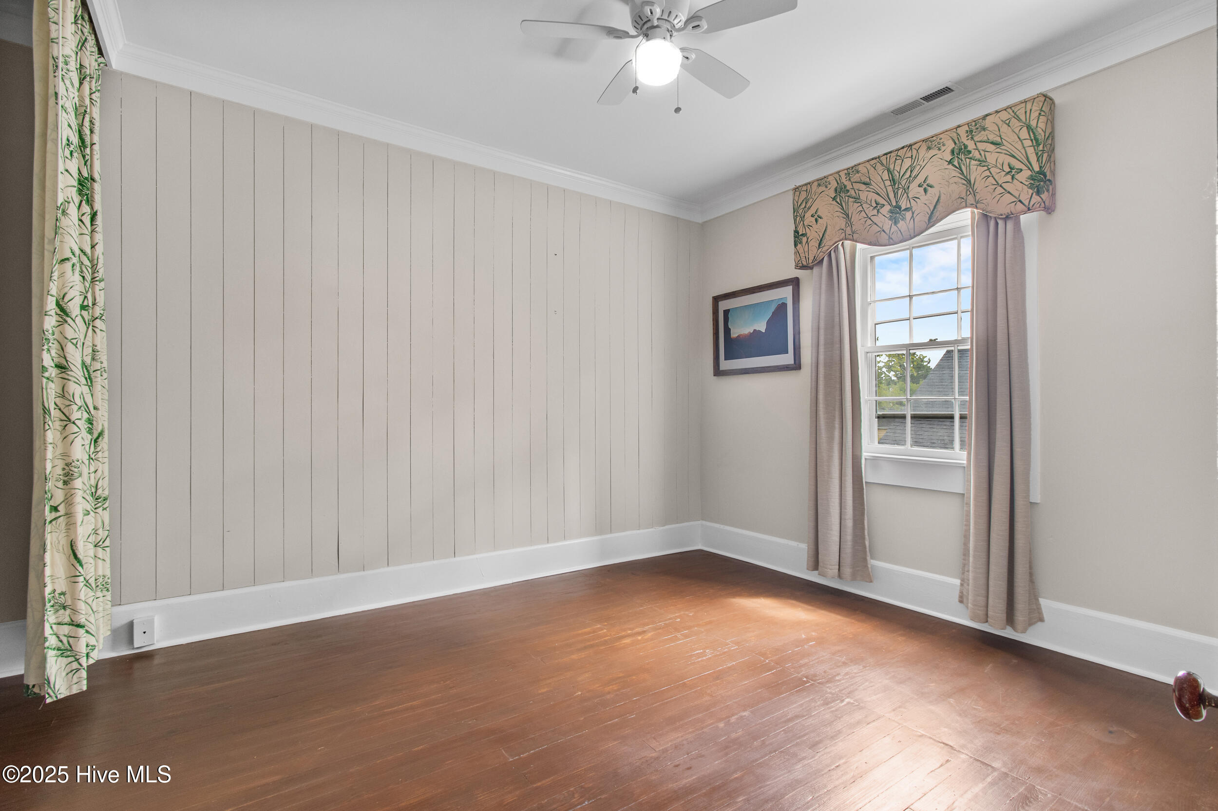 100514973 | Photo 25