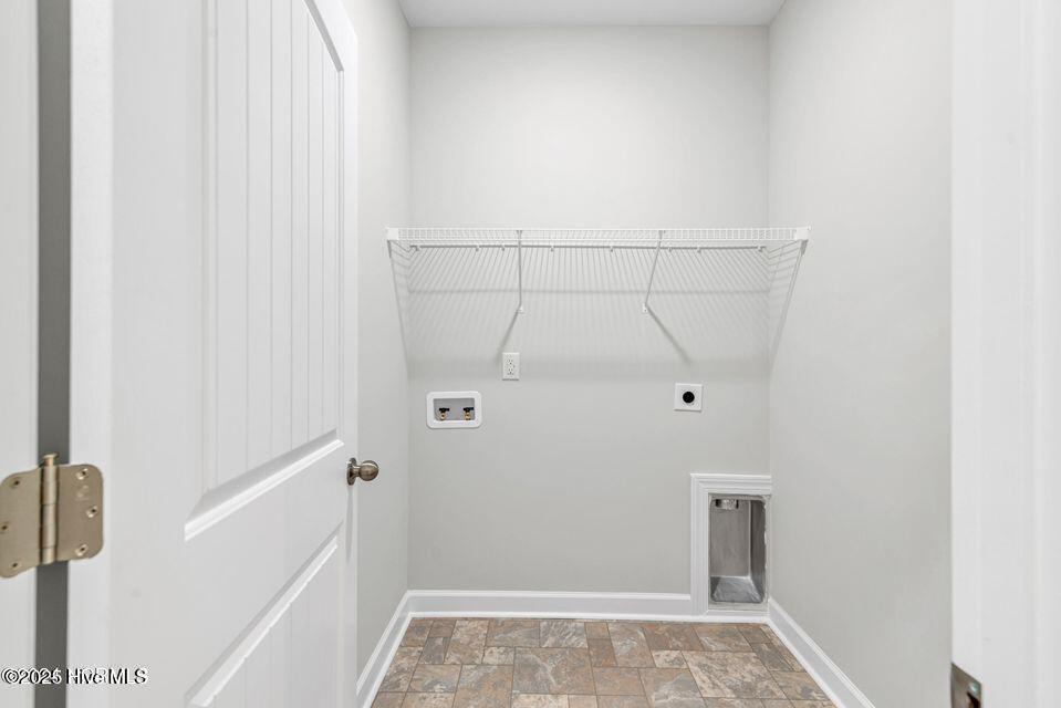 100541742 | Photo 27