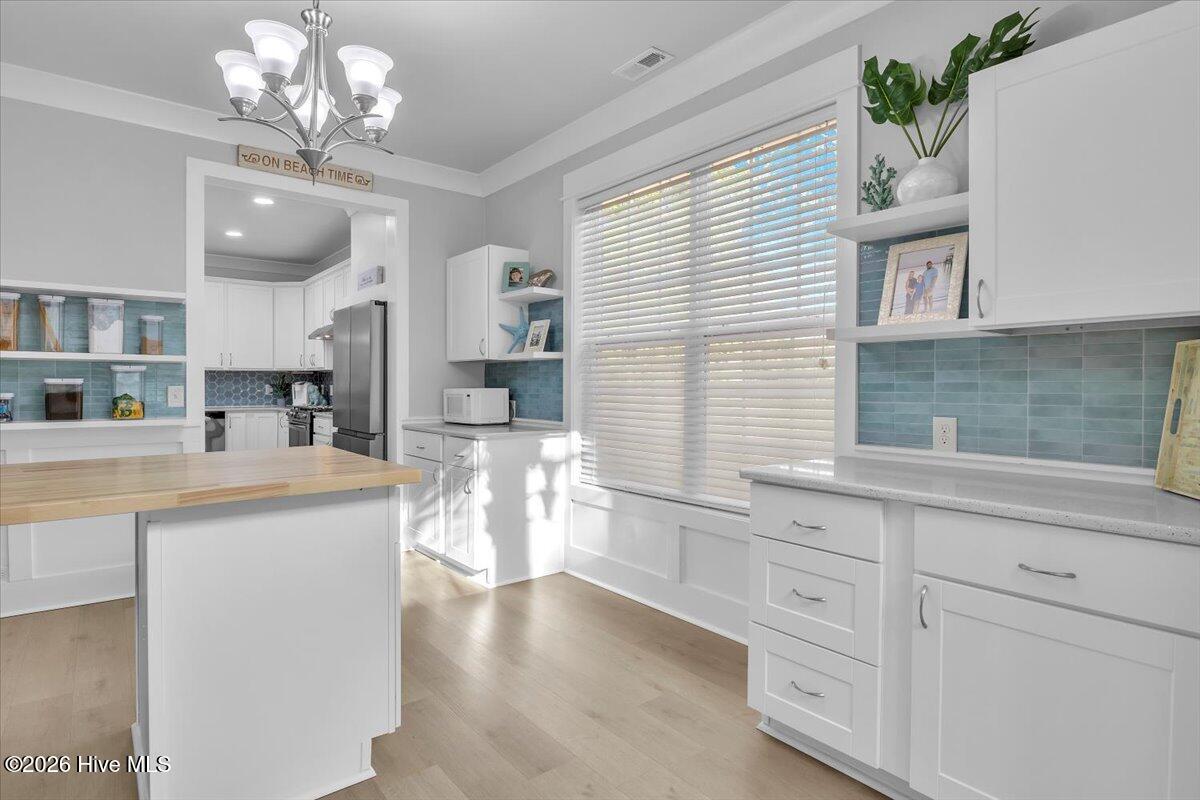 100551826 | Photo 21