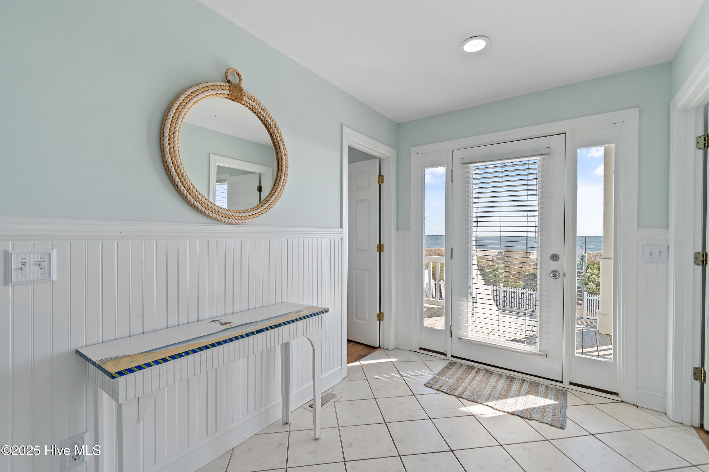 100541214 | Photo 17