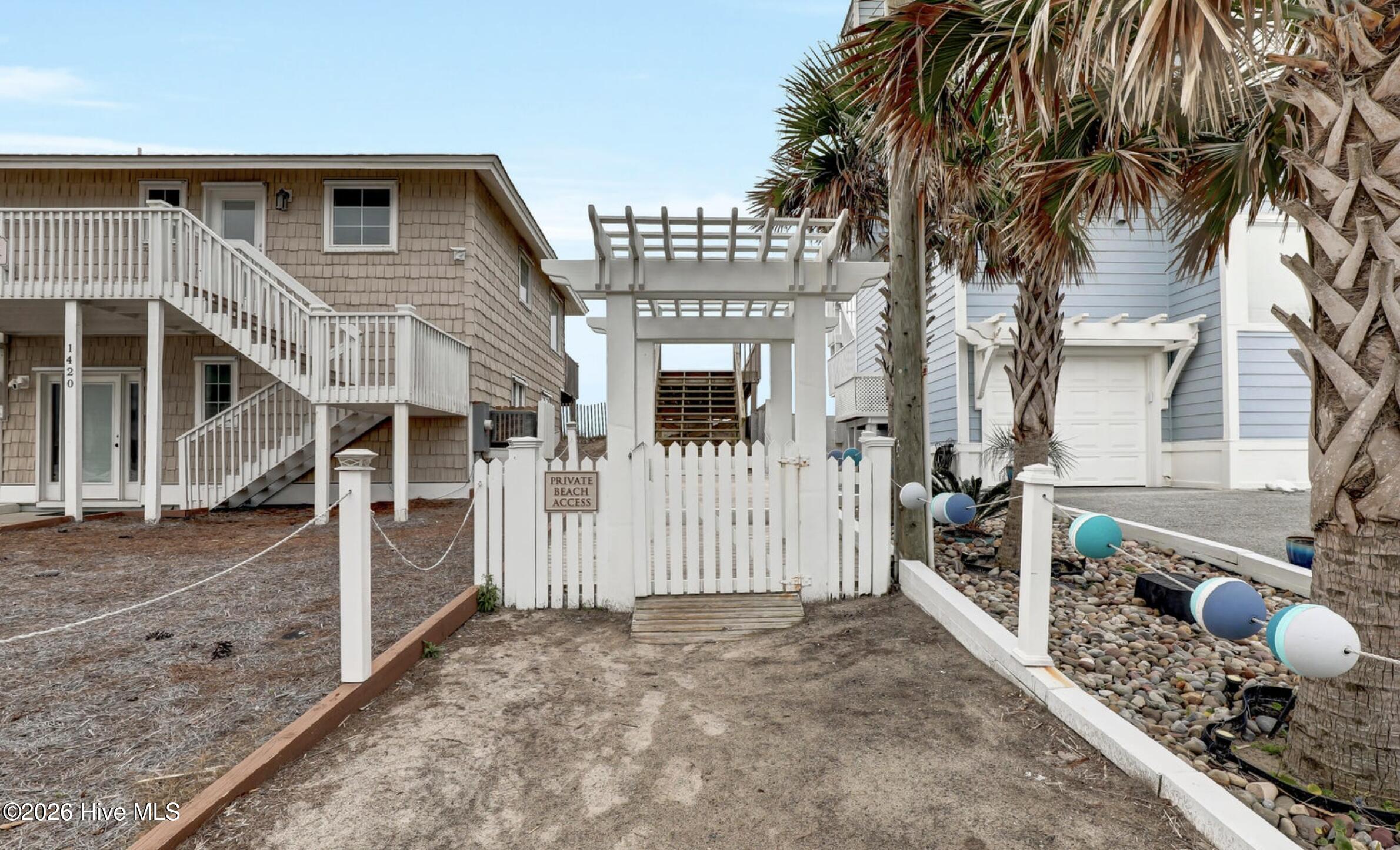 100569393 | Photo 60