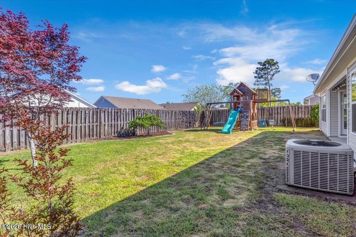 100567099 | Photo 56