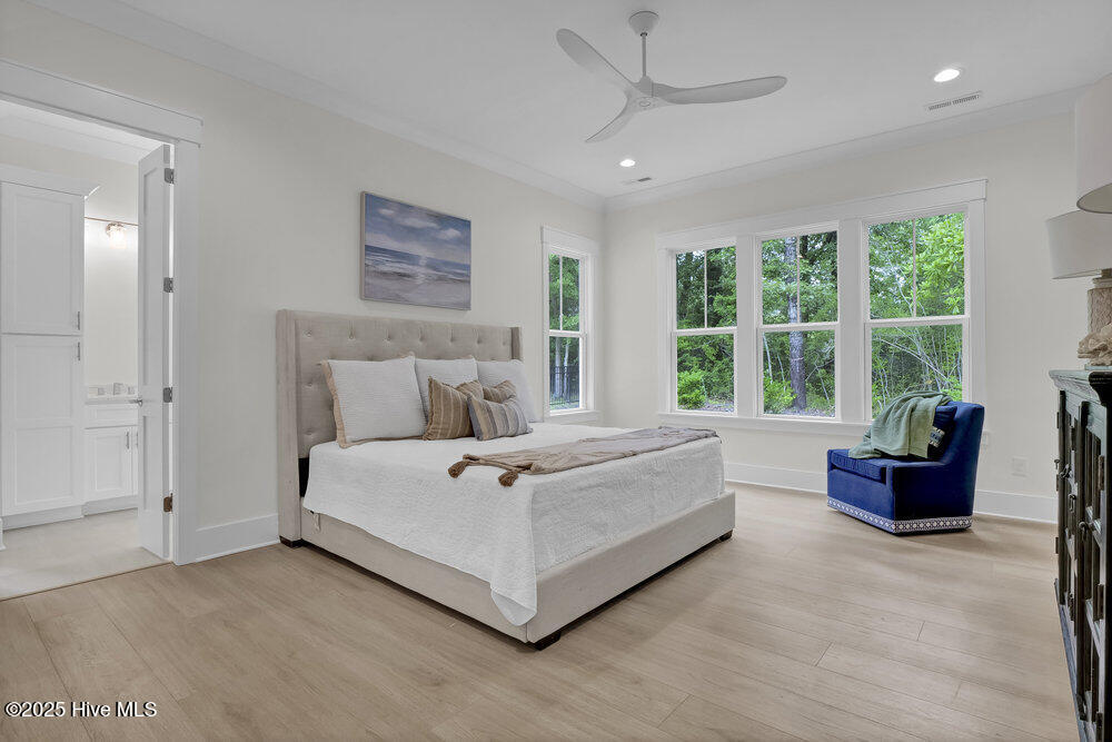 100512551 | Photo 13