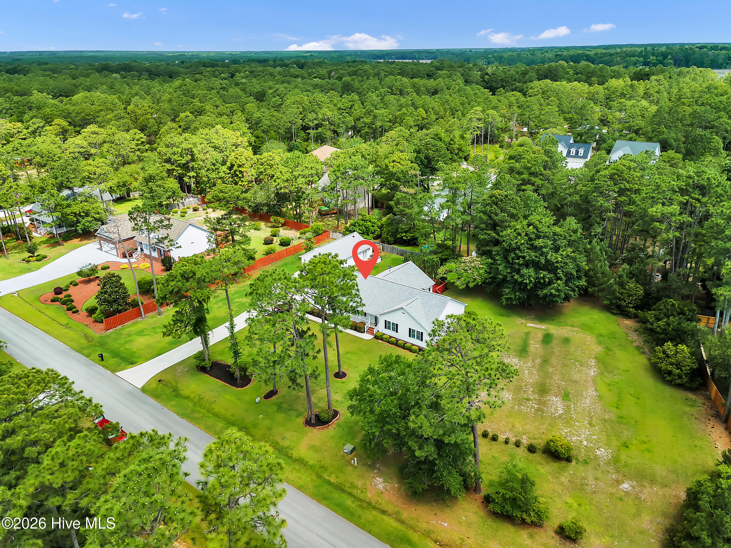 215 Winding Creek Way,Hubert