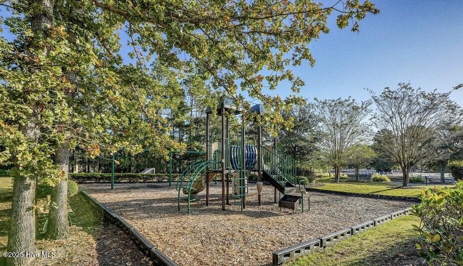 100514630 | Photo 66