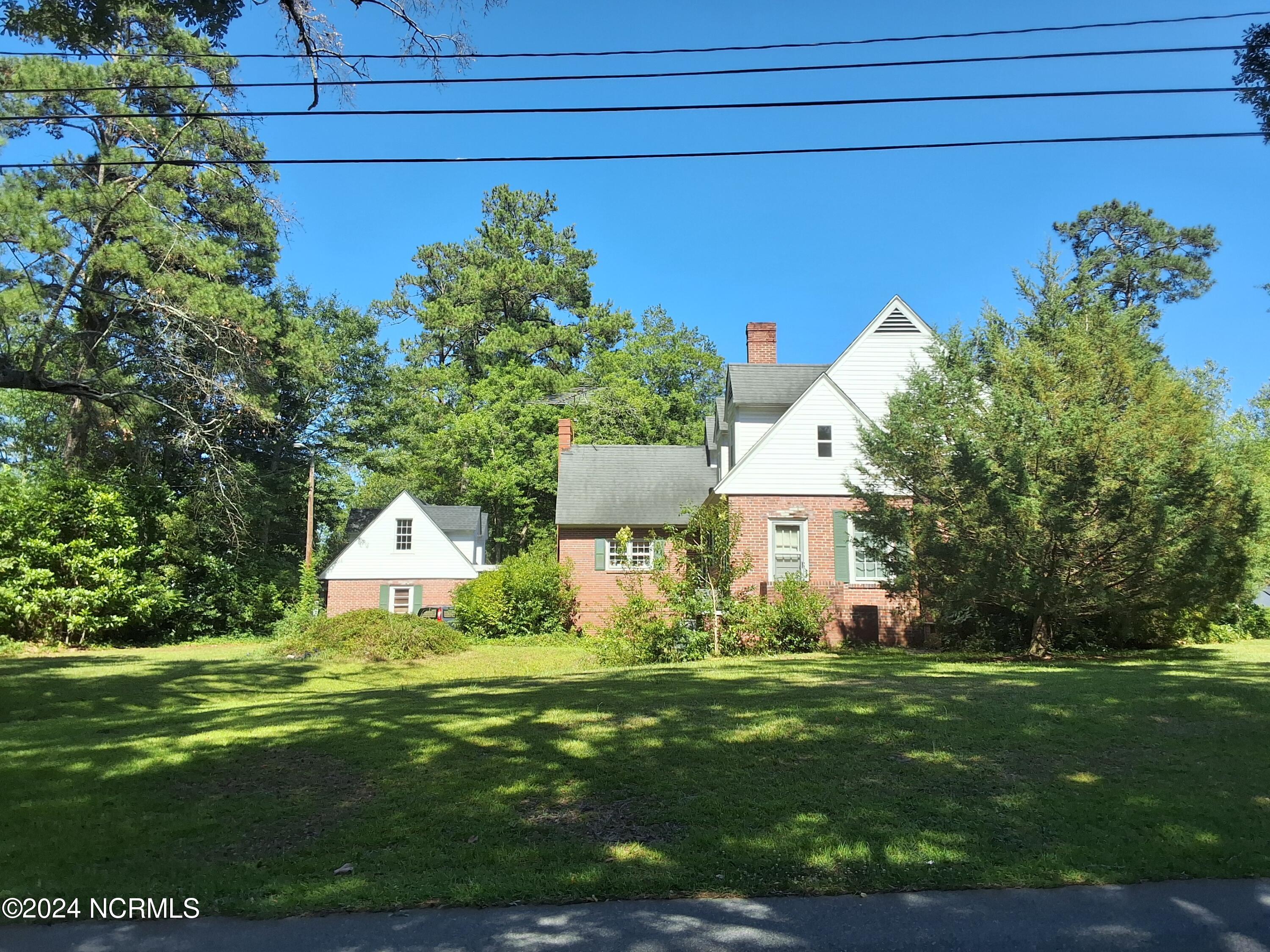 201 E Bell Street, Tabor City, NC, 28463