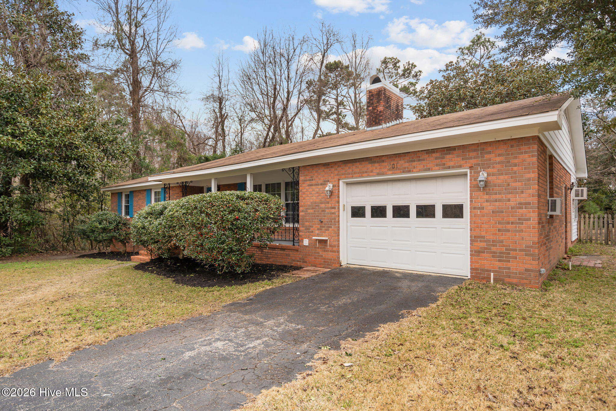 100551462 | Photo 36