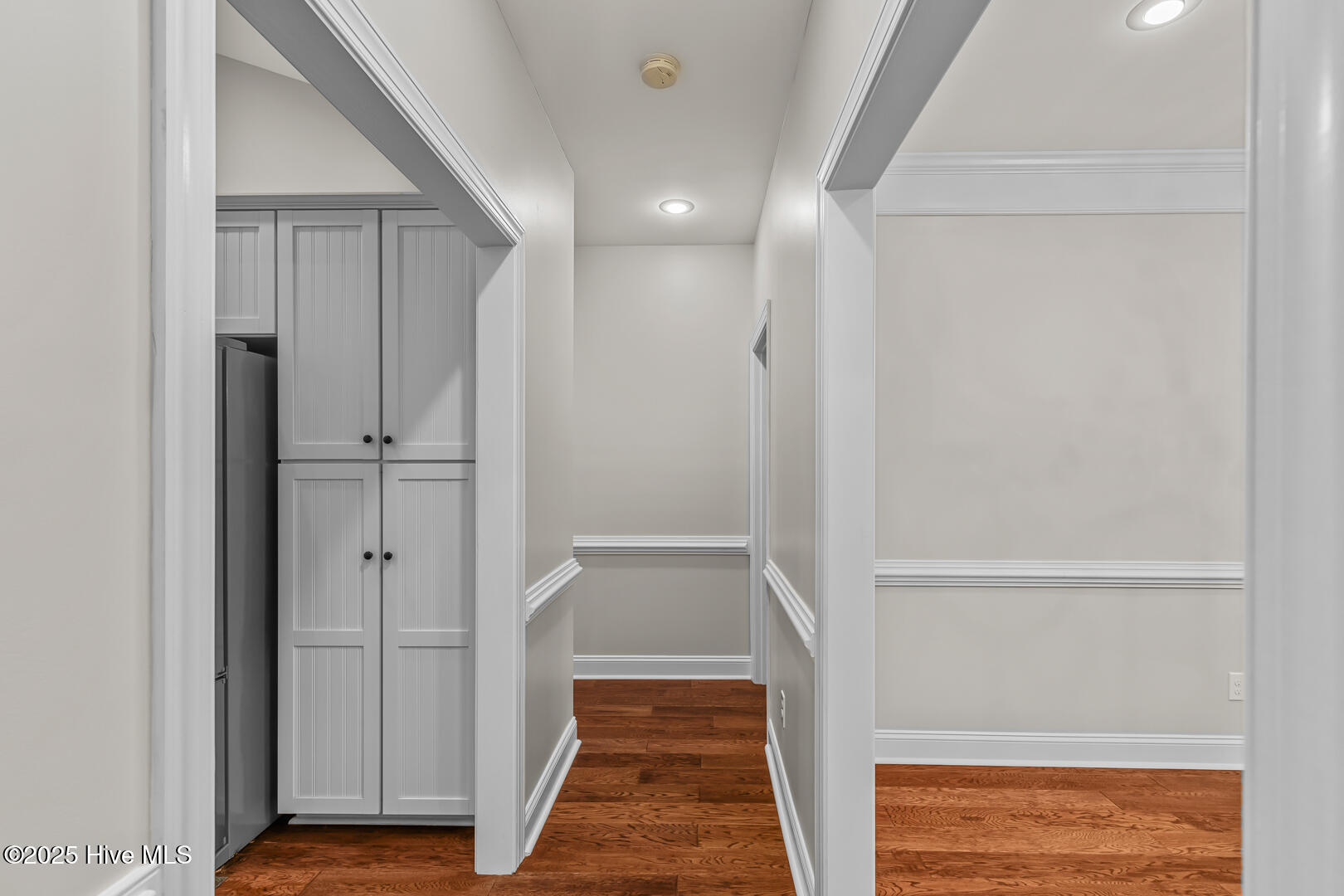 100543742 | Photo 52