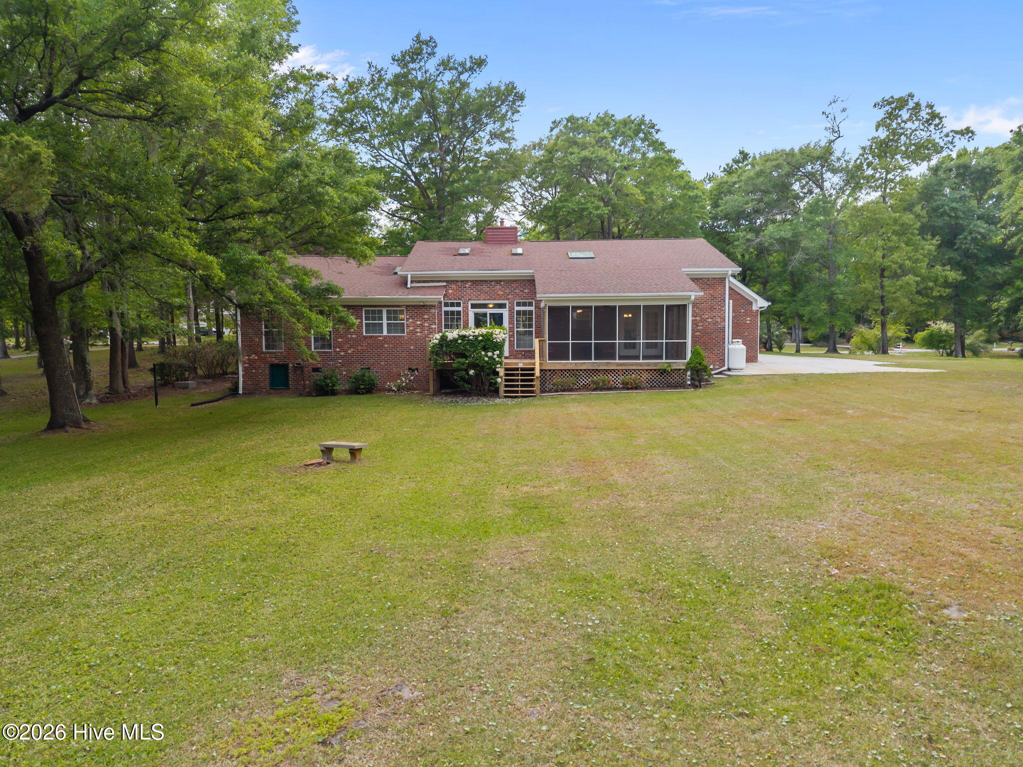 100567890 | Photo 51