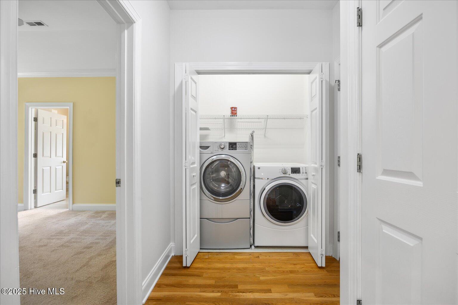 100521563 | Photo 29