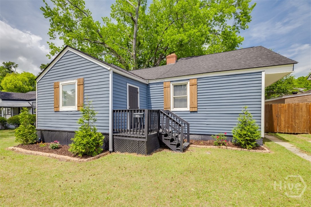 Homes for sale in Savannah, GA | 1924 Utah St, Savannah, GA 31404 | MLS# SA353437