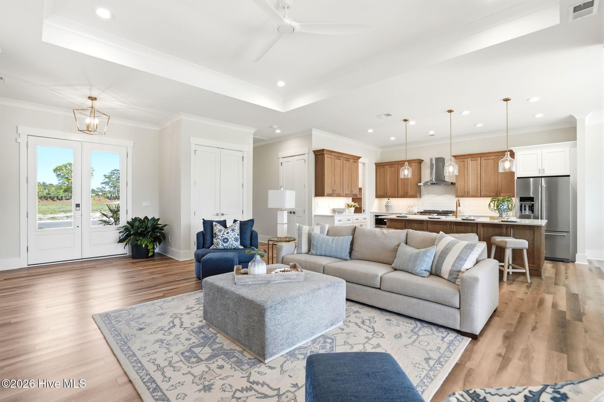 100537171 | Photo 11