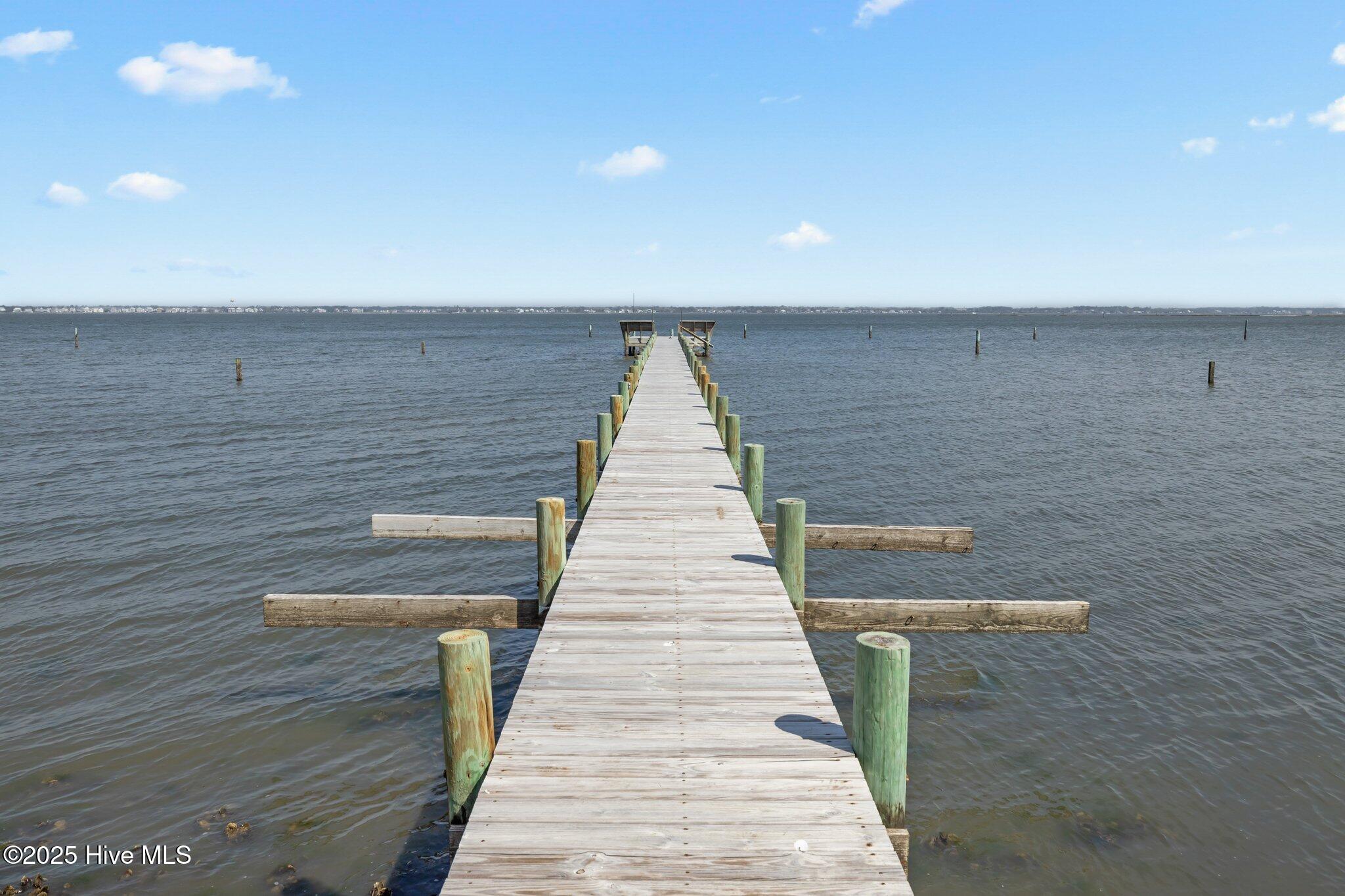 100506049 | Photo 39