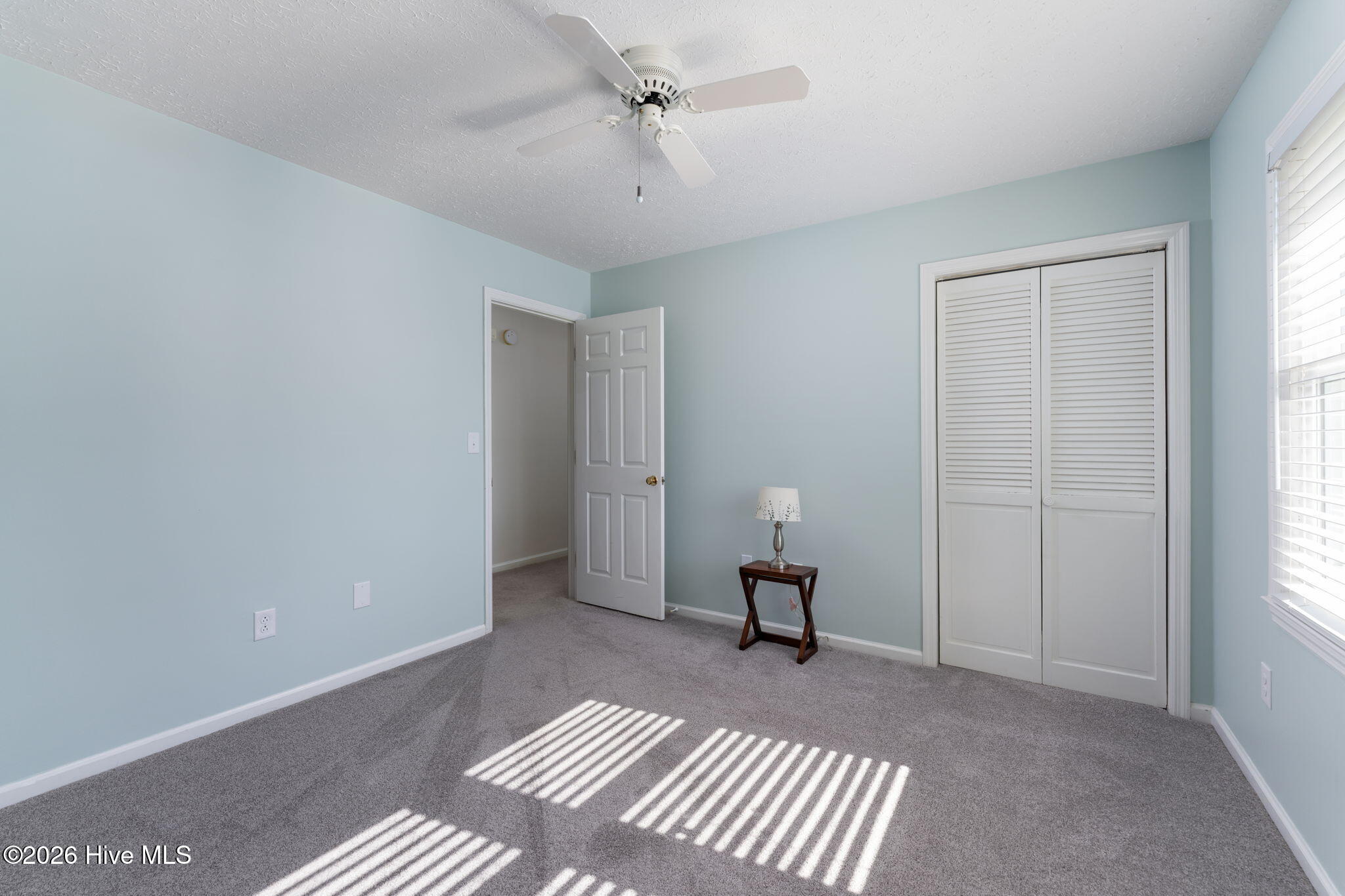 100553404 | Photo 26