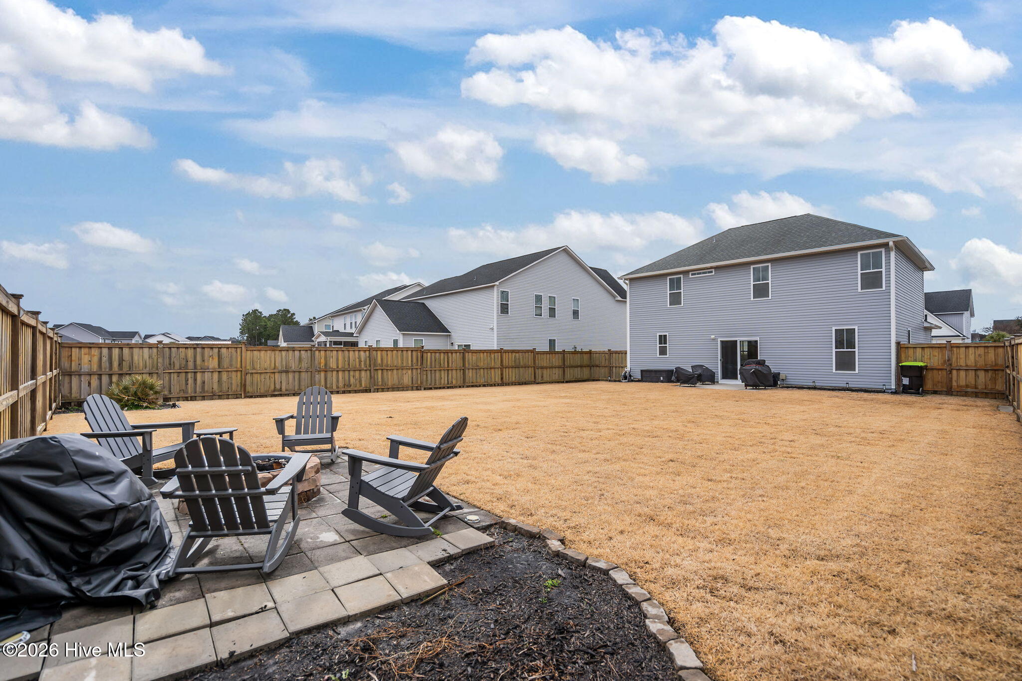 100555693 | Photo 42