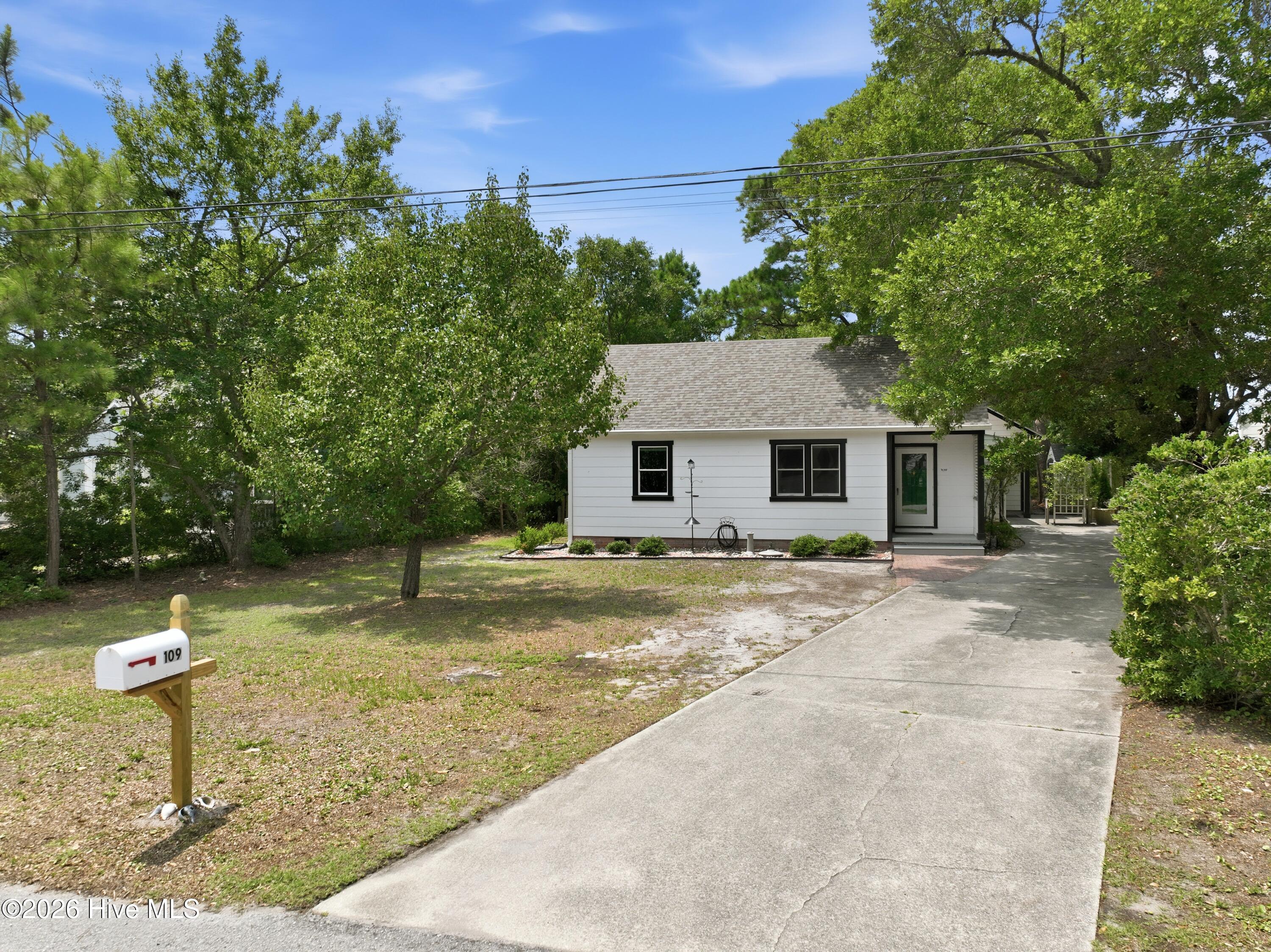 109 Noyes Avenue,Morehead City