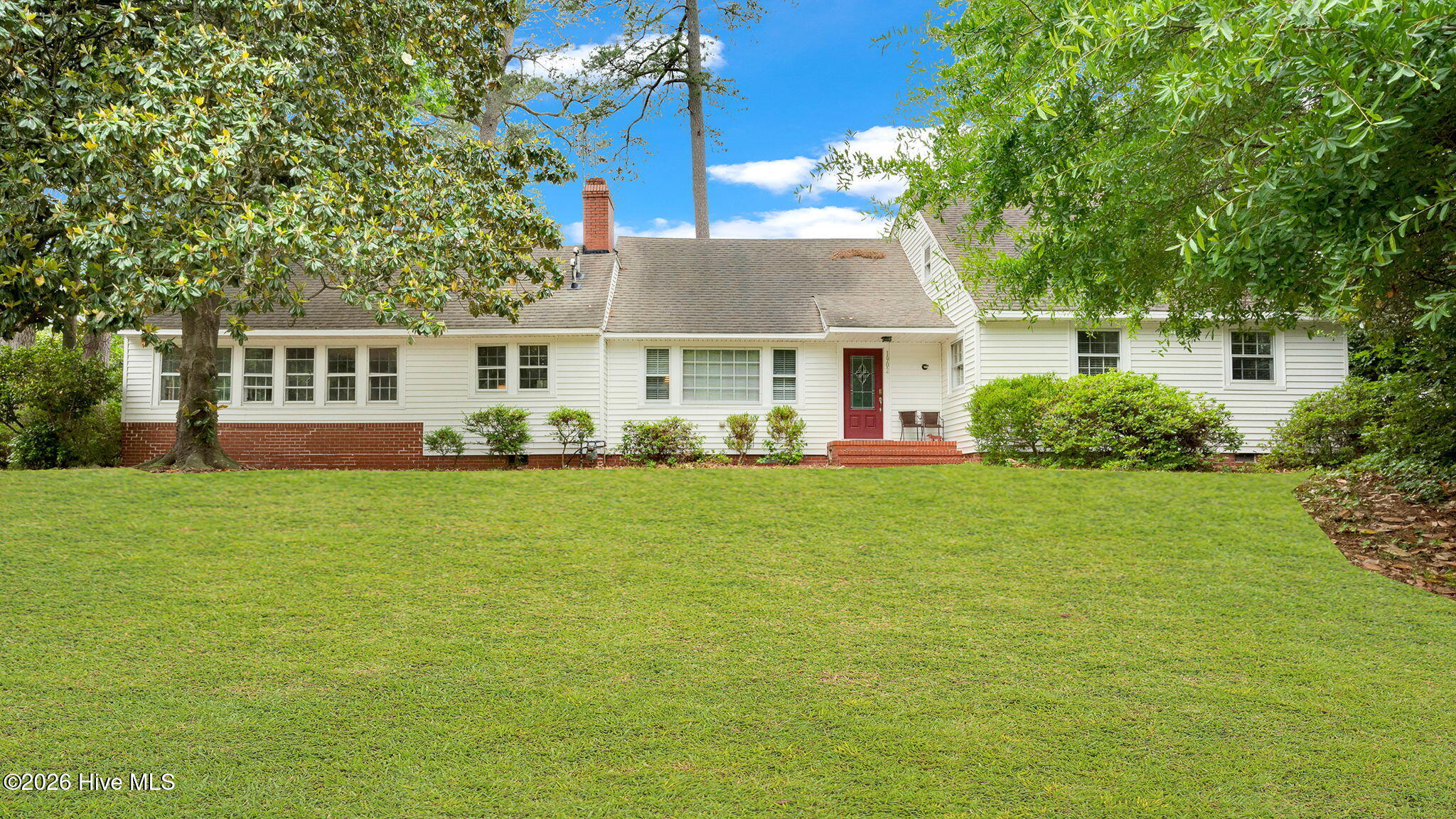 1902 Sherwood Drive, Greenville, NC 27858 Listing Photo  1