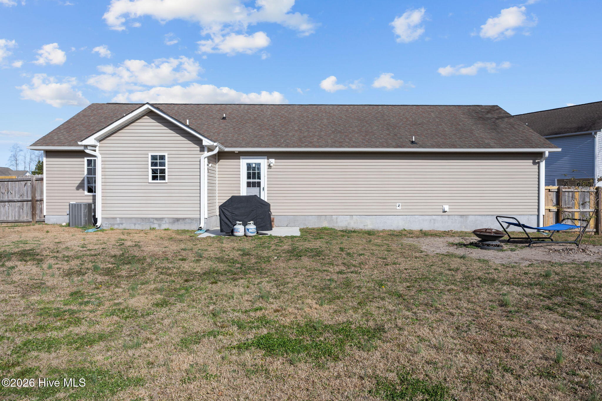 100549583 | Photo 19