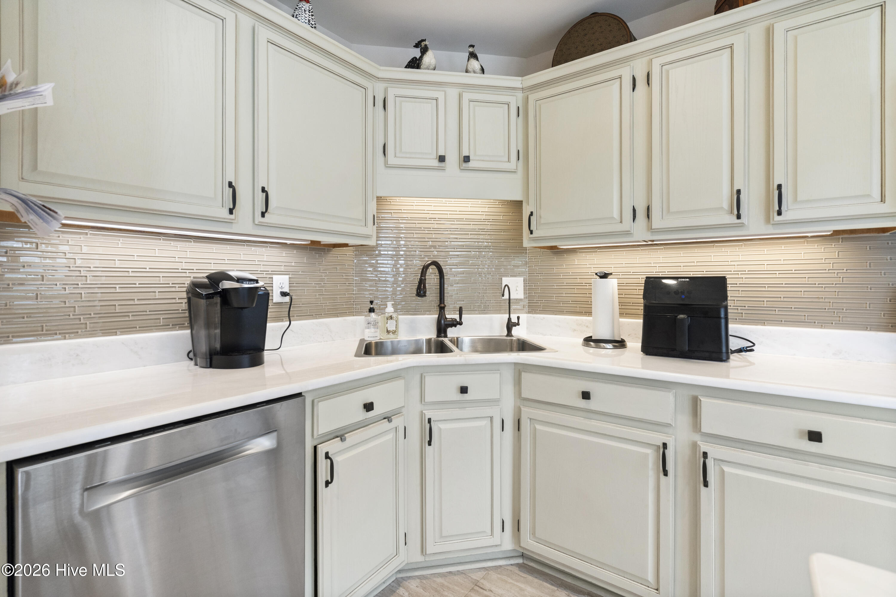 3912 W Bishop Court, Wilmington, NC 28412 – photo 14: DSC02617