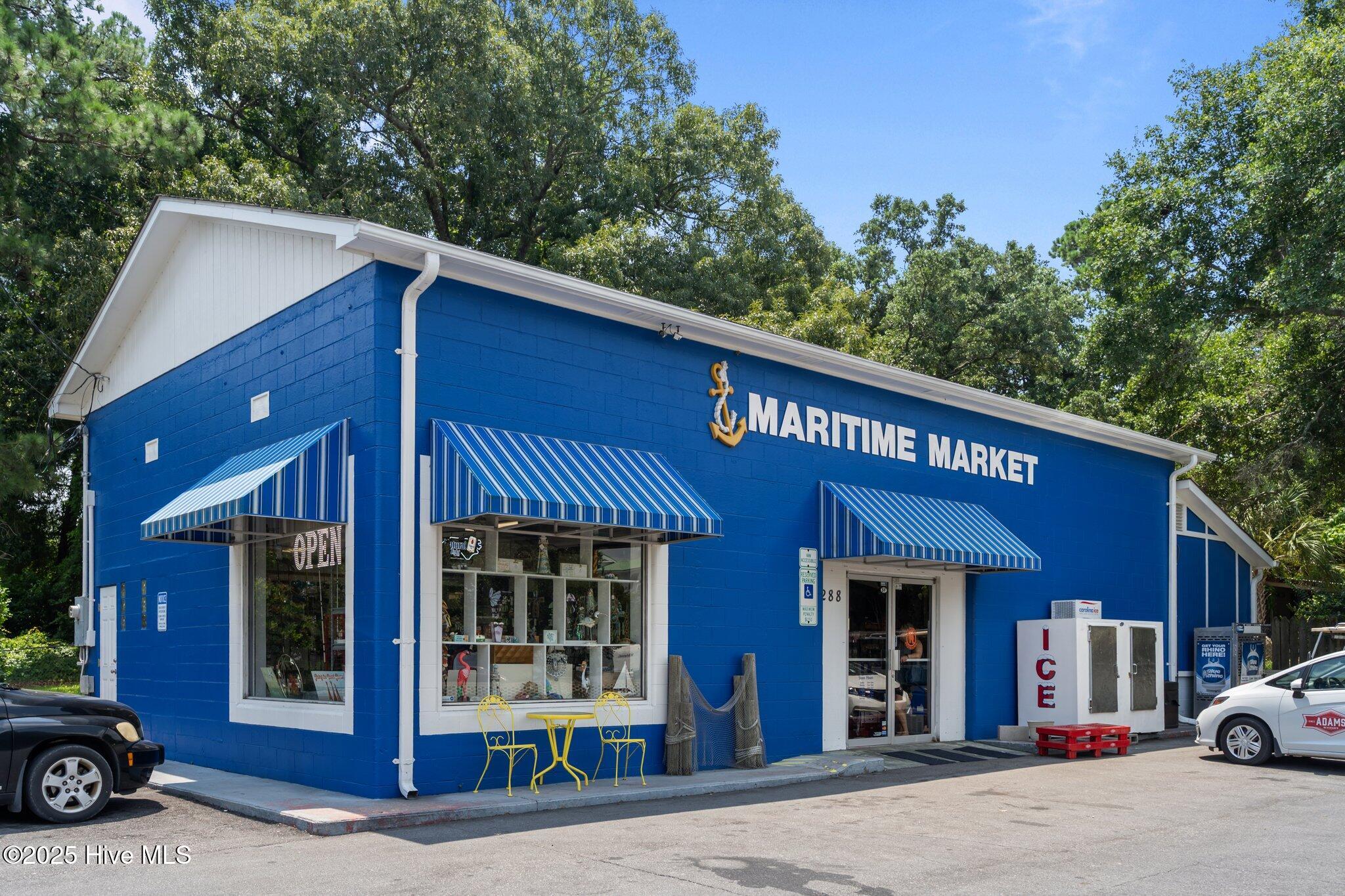 100517734 | Photo 101