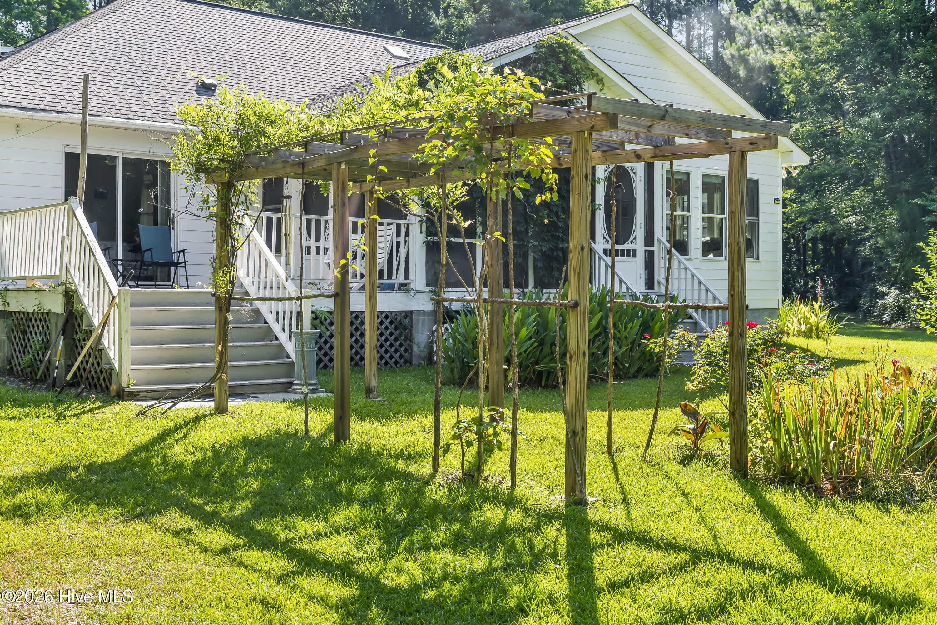 965 Old Mill Road,Oriental
