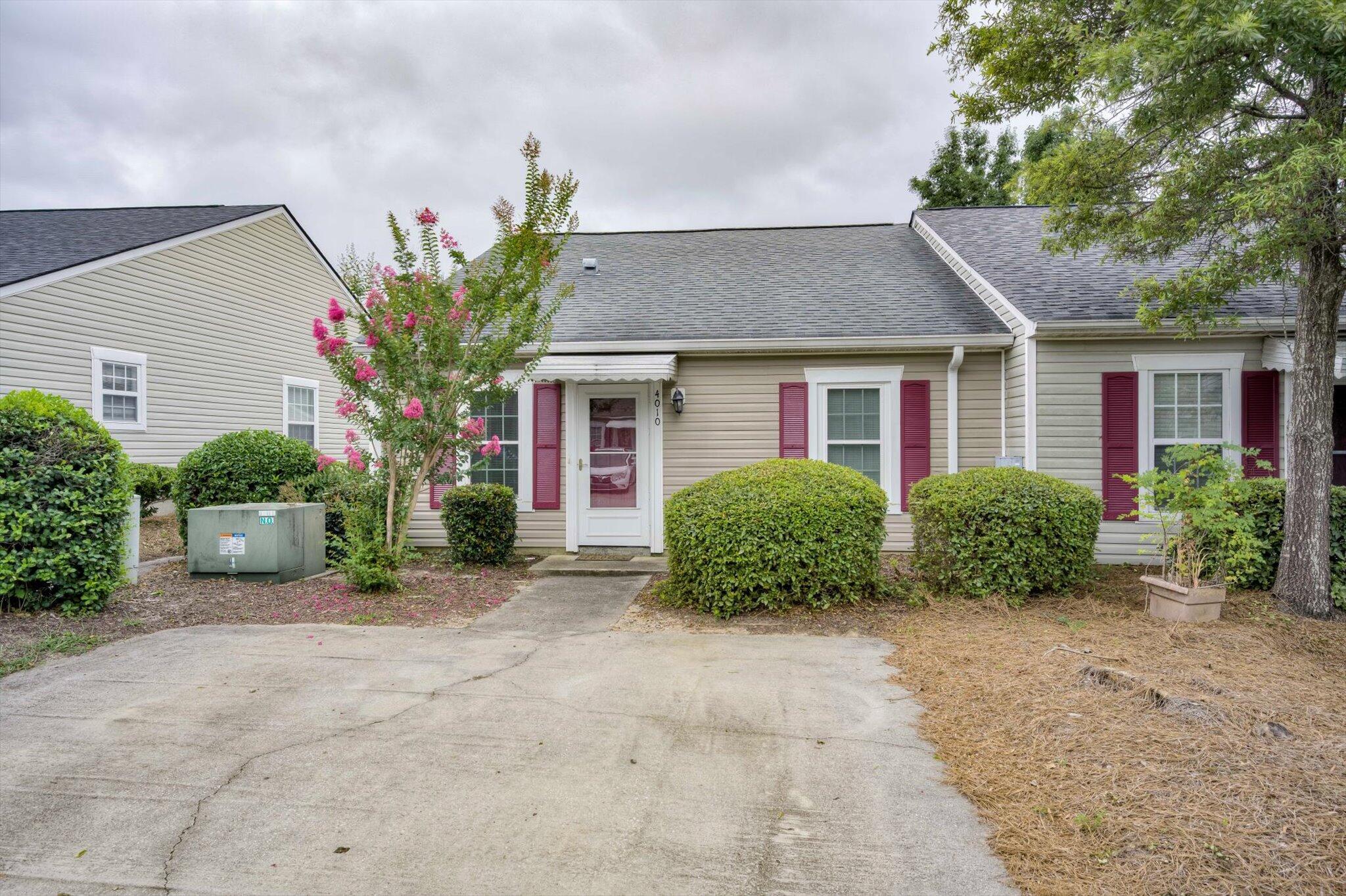 Photo 2 of Townhouse for sale at 4010 Calypso Dr, Augusta, GA 30909 | MLS# 100603867 | Listing updated on 2026-09-16