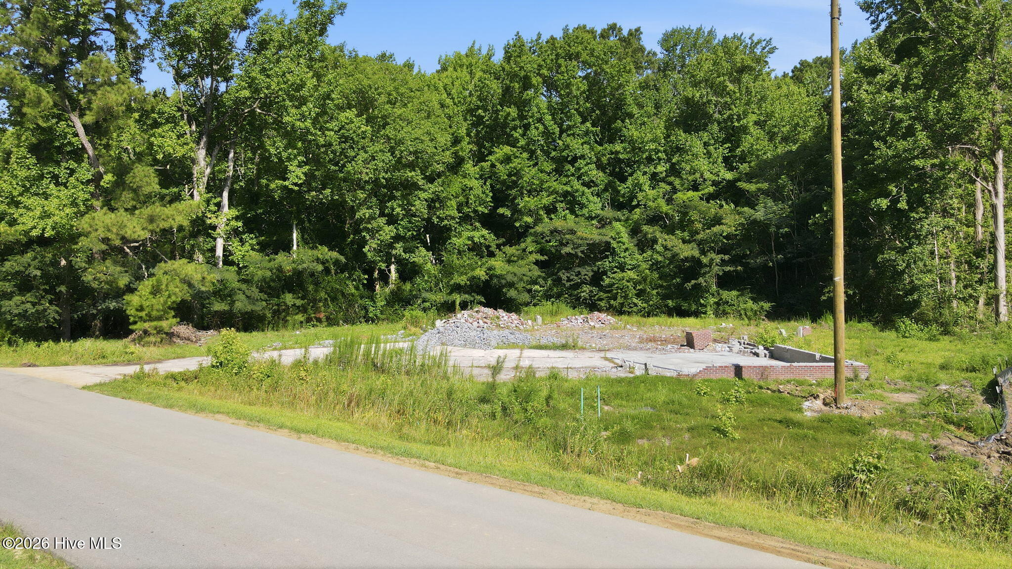 316 E Camp Kiro Road,New Bern