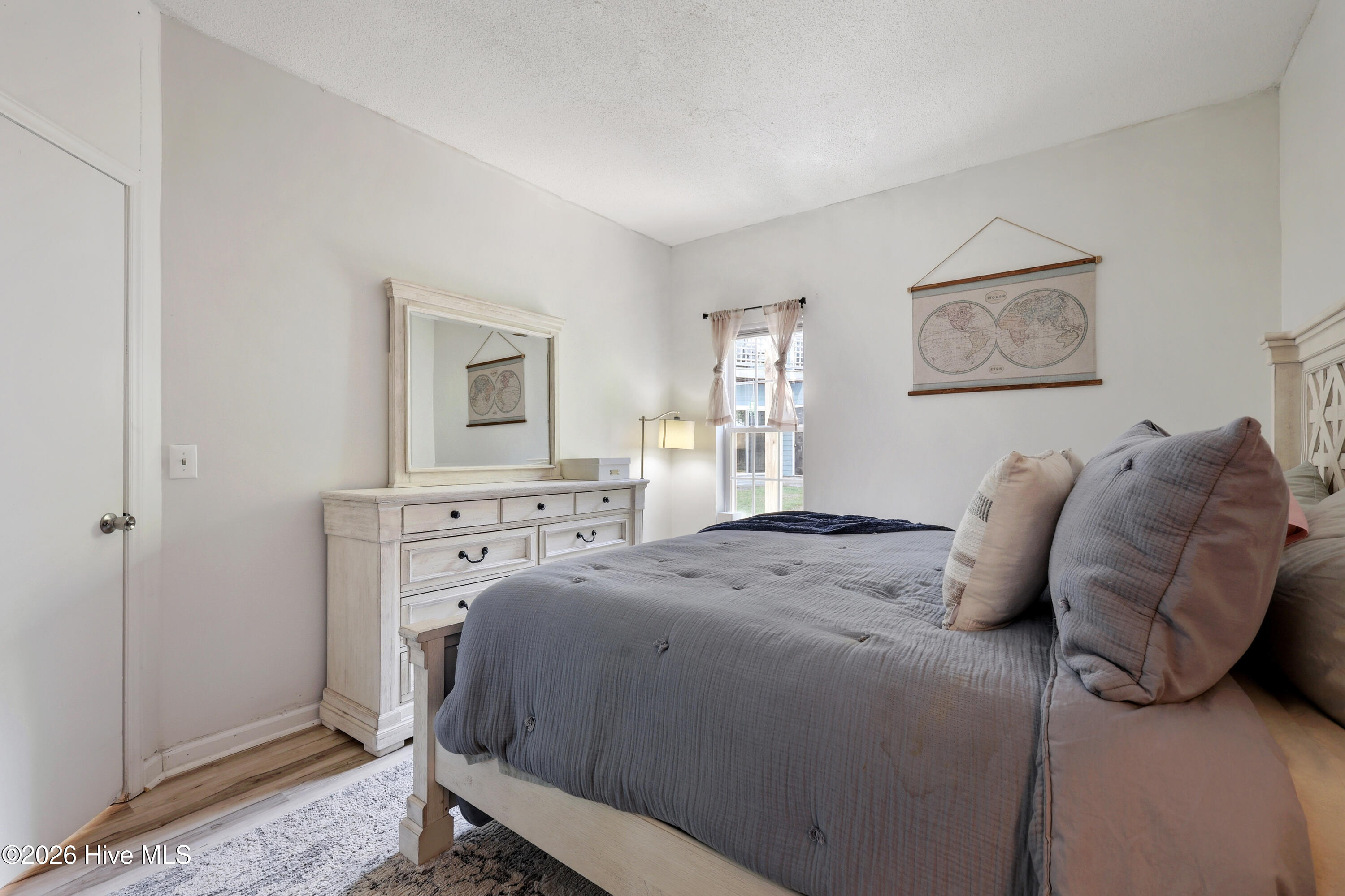 100564893 | Photo 12