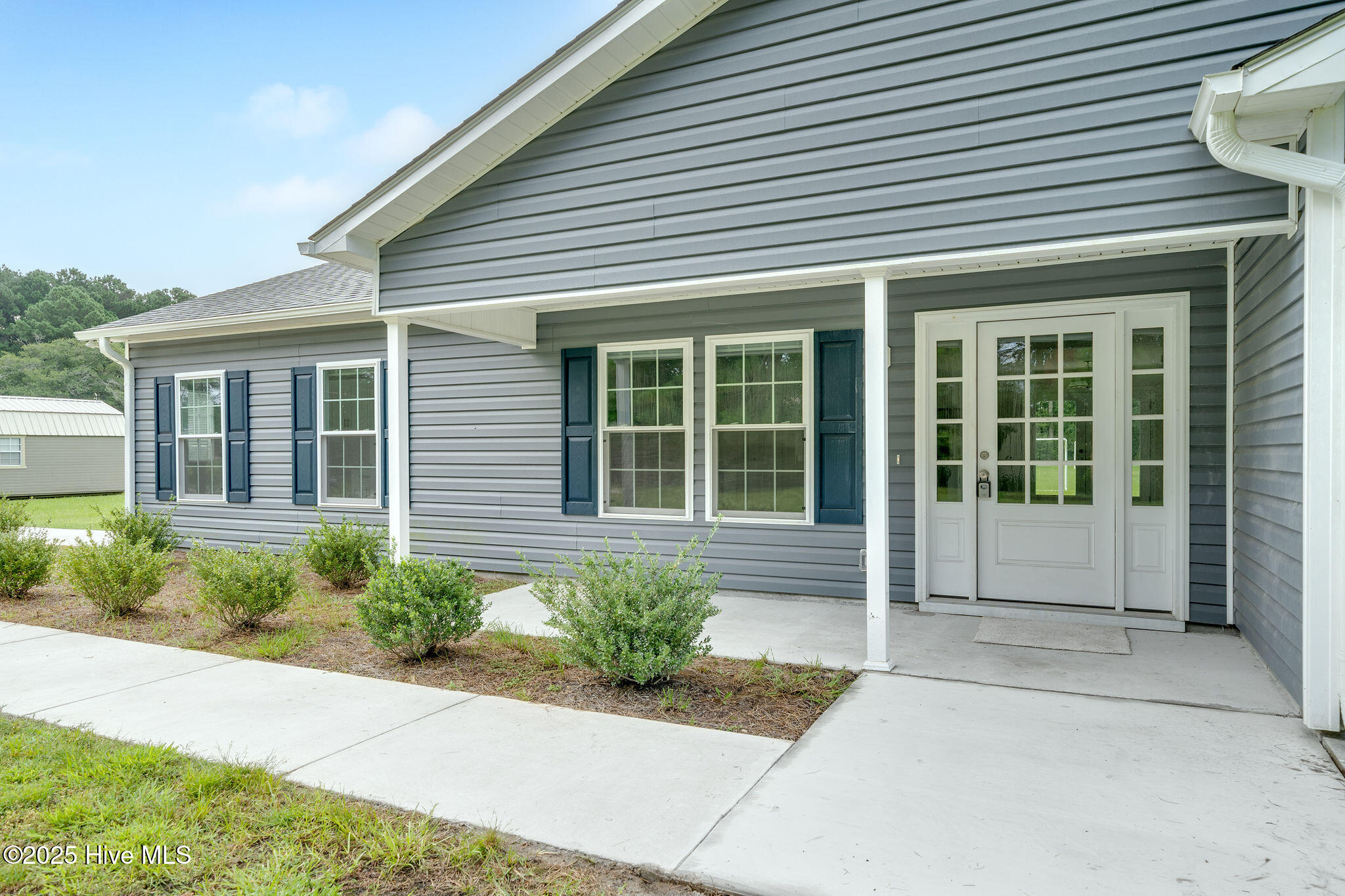 102 Kyle Herring Drive, Teachey, NC 28464 – photo 3: 102kyleherring2