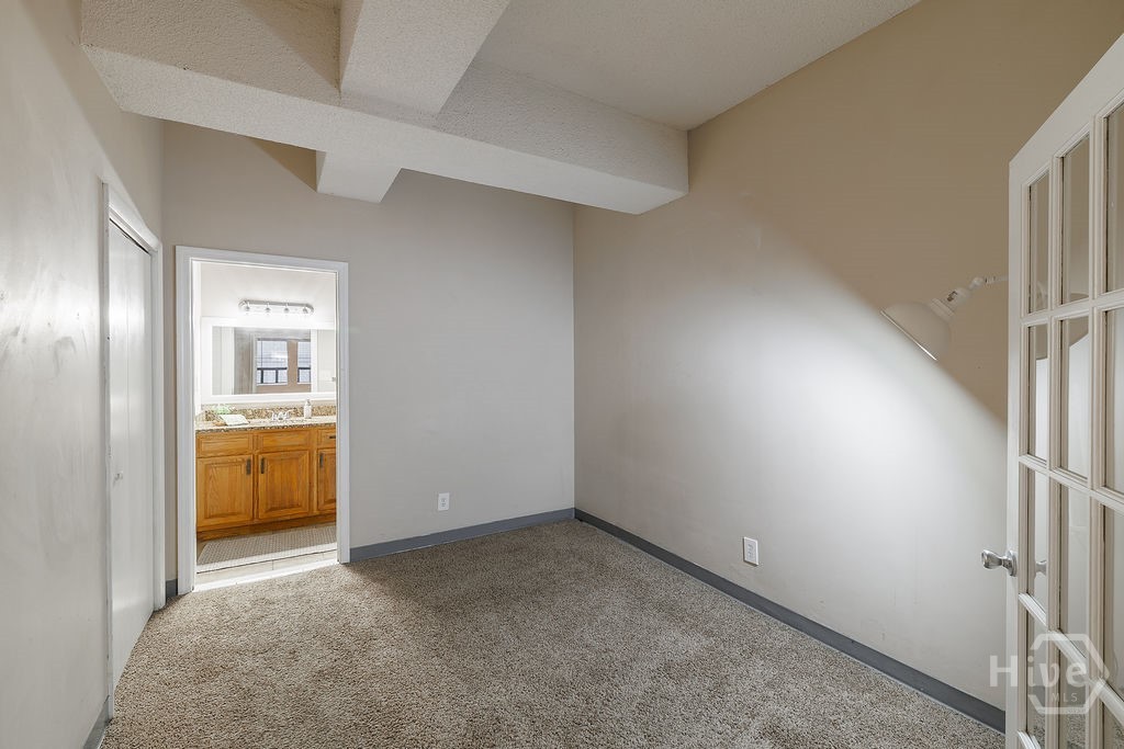 131 E Broad Street 409