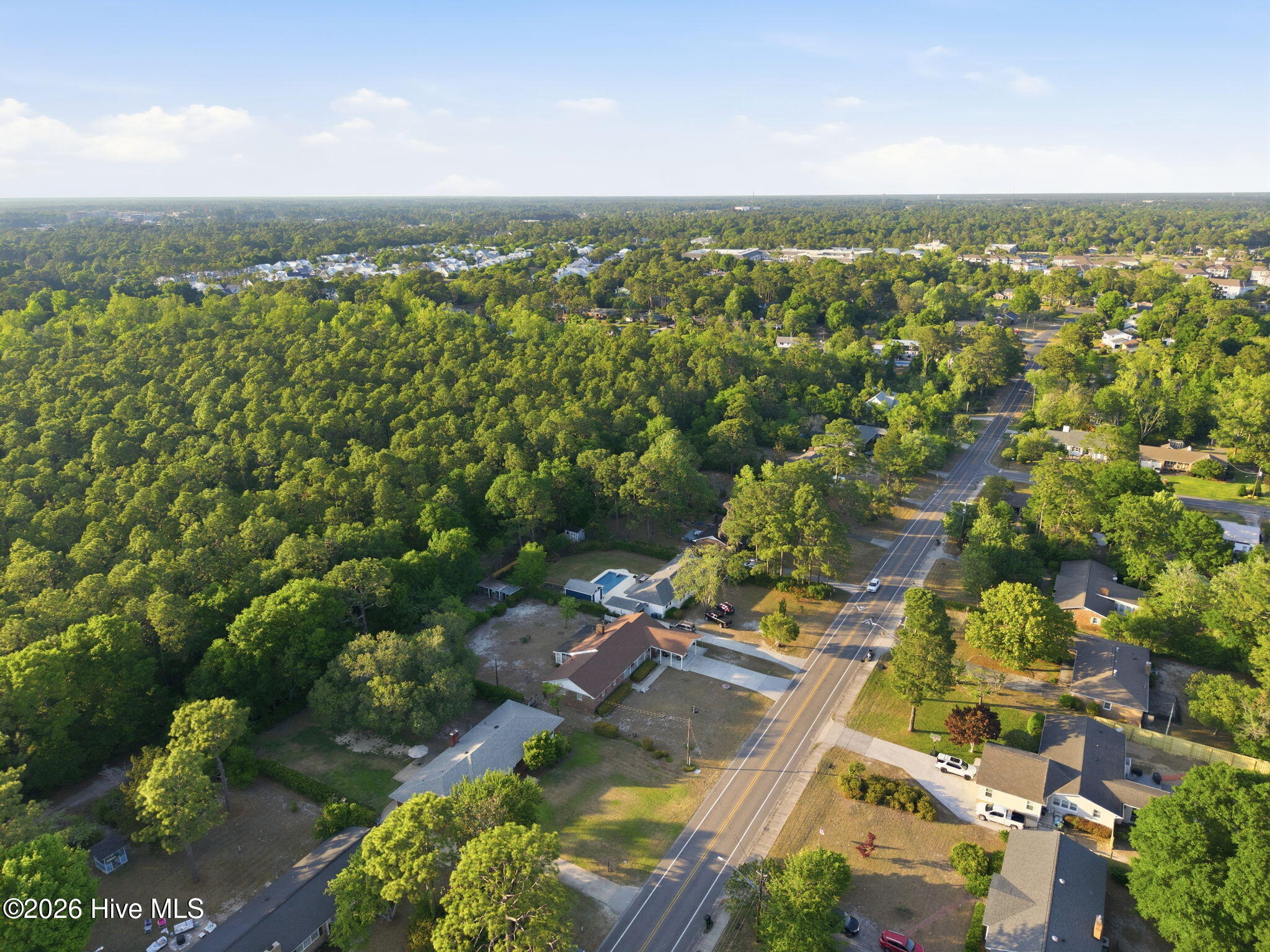 100569519 | Photo 52