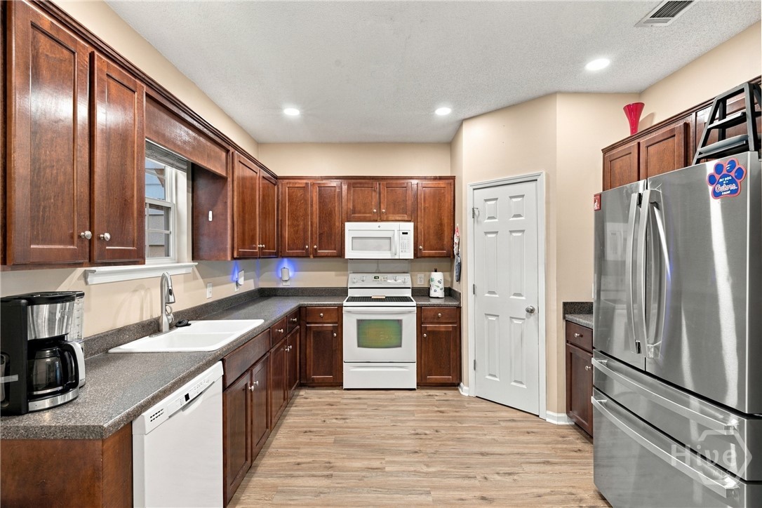 Photo 3 of Townhouse for sale at 777 King George Blvd #5, Savannah, GA 31419 | MLS# SA365315 | Listing updated on 2026-10-05