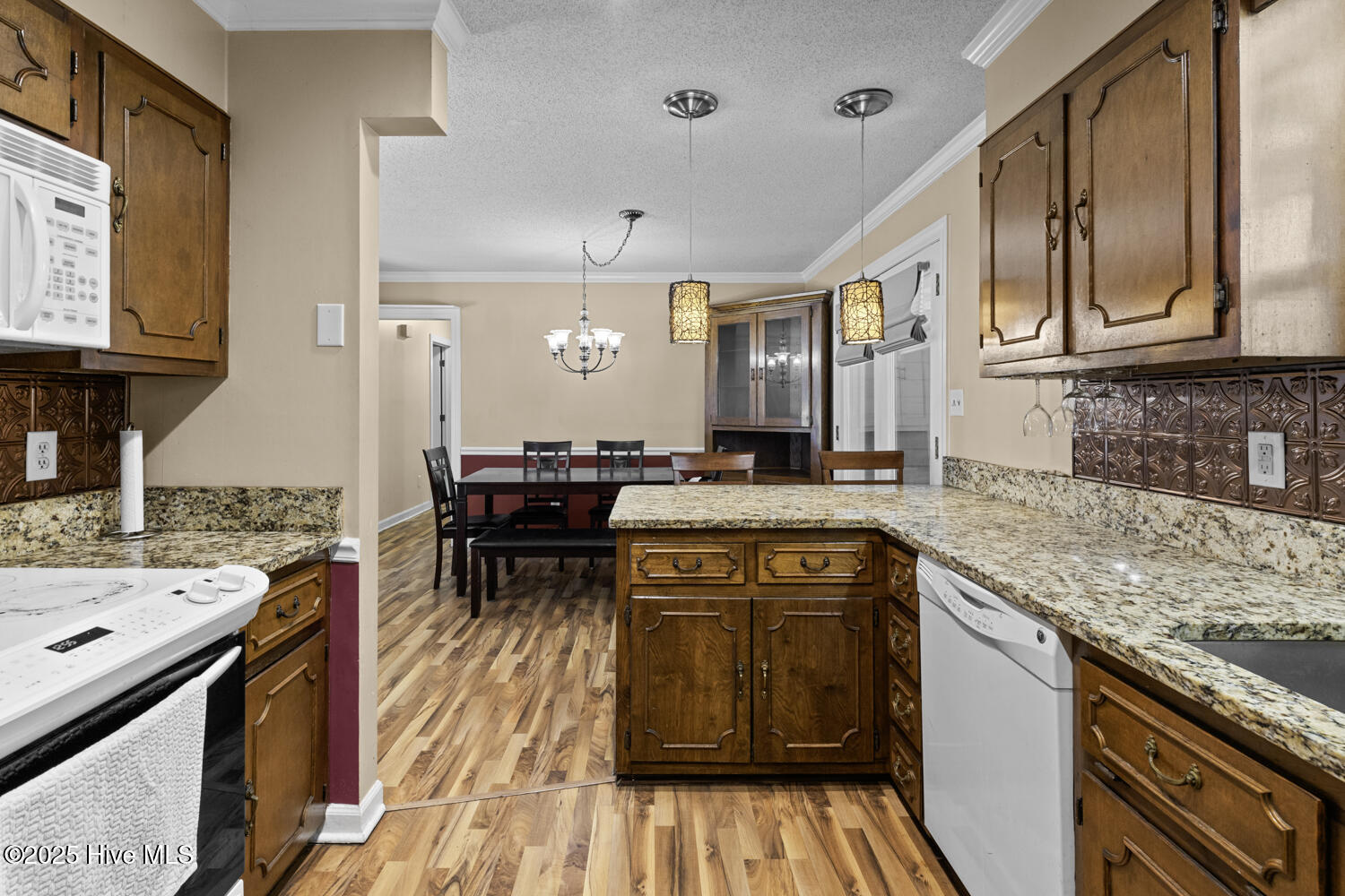 302 Southwest Drive, Jacksonville, NC 28540 – photo 10: southwest-10