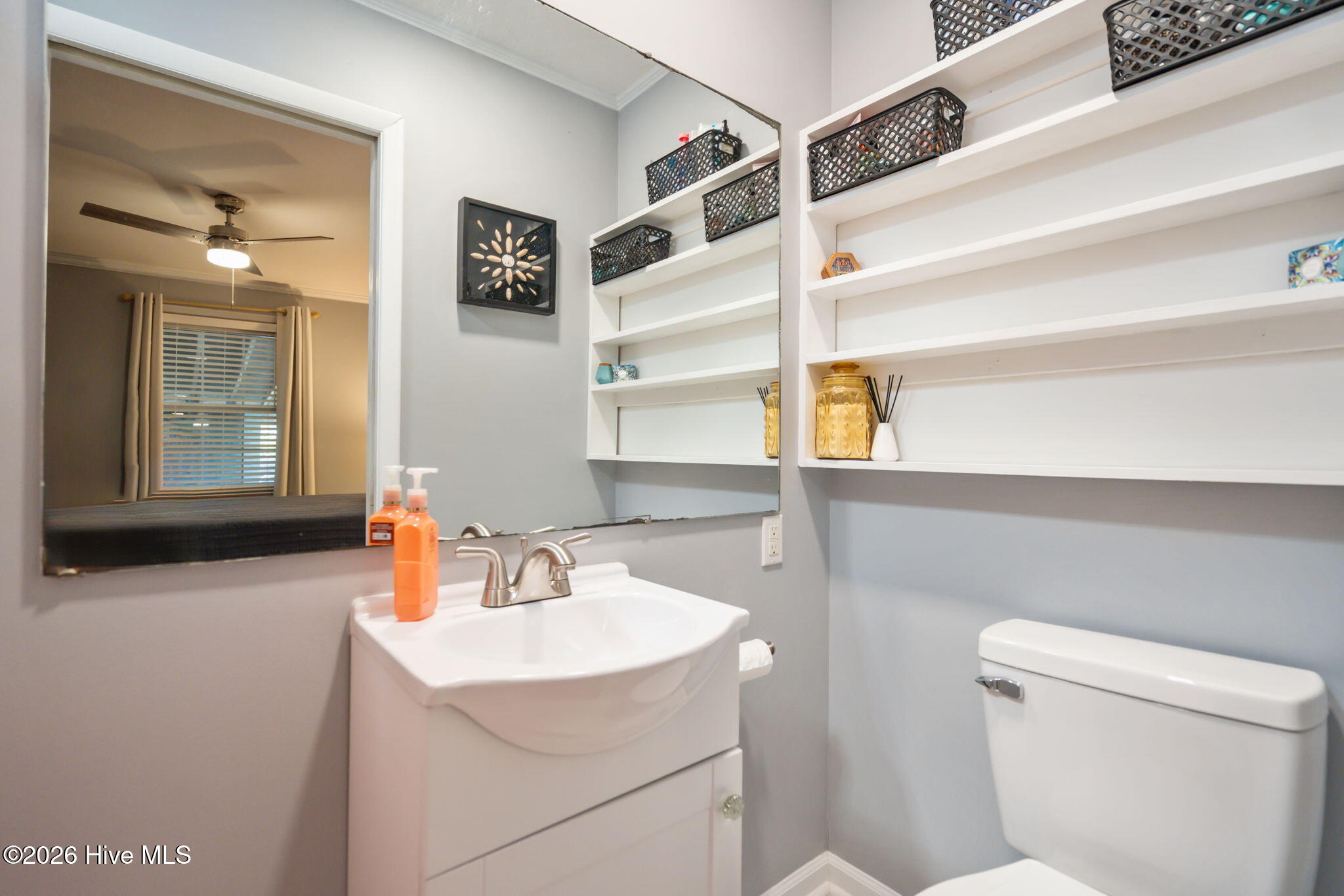 100564624 | Photo 32