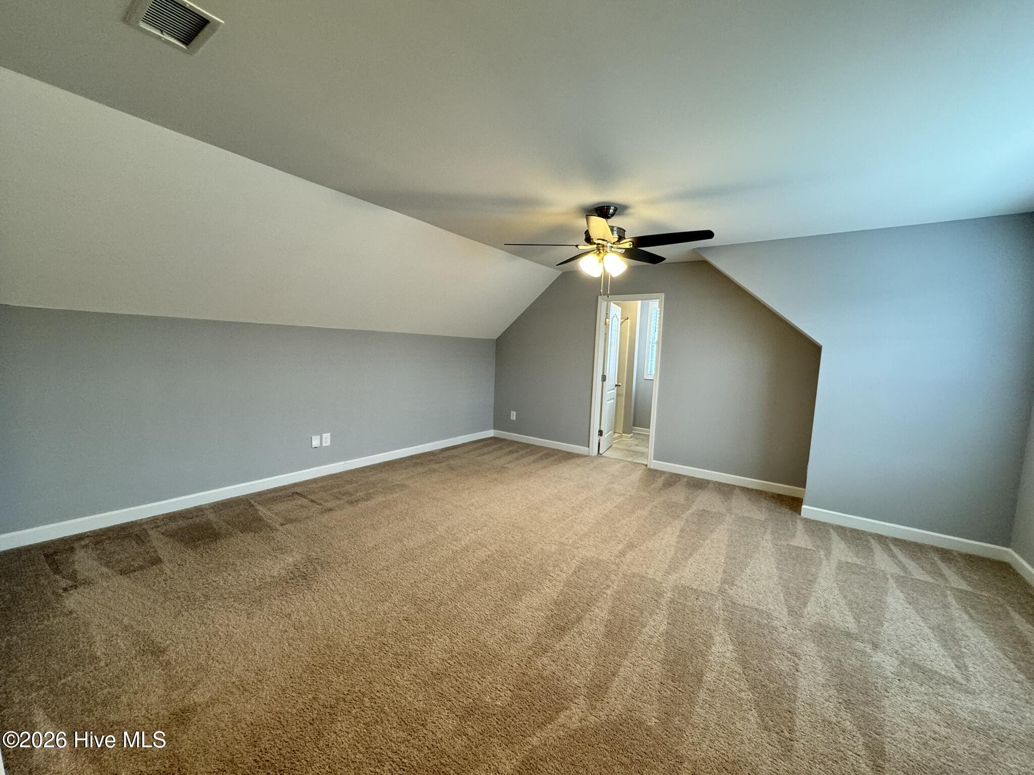 100552573 | Photo 20