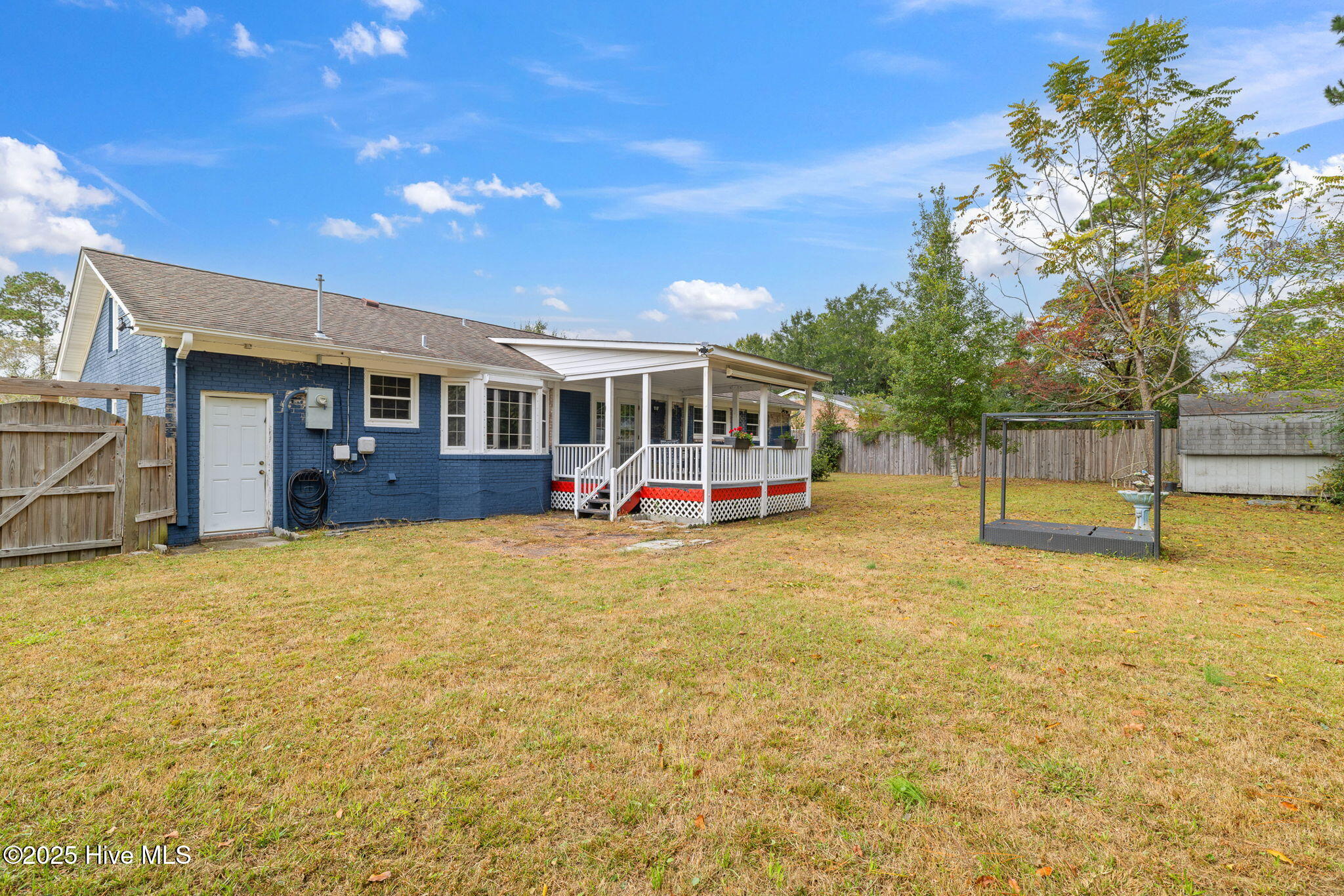 100539016 | Photo 41