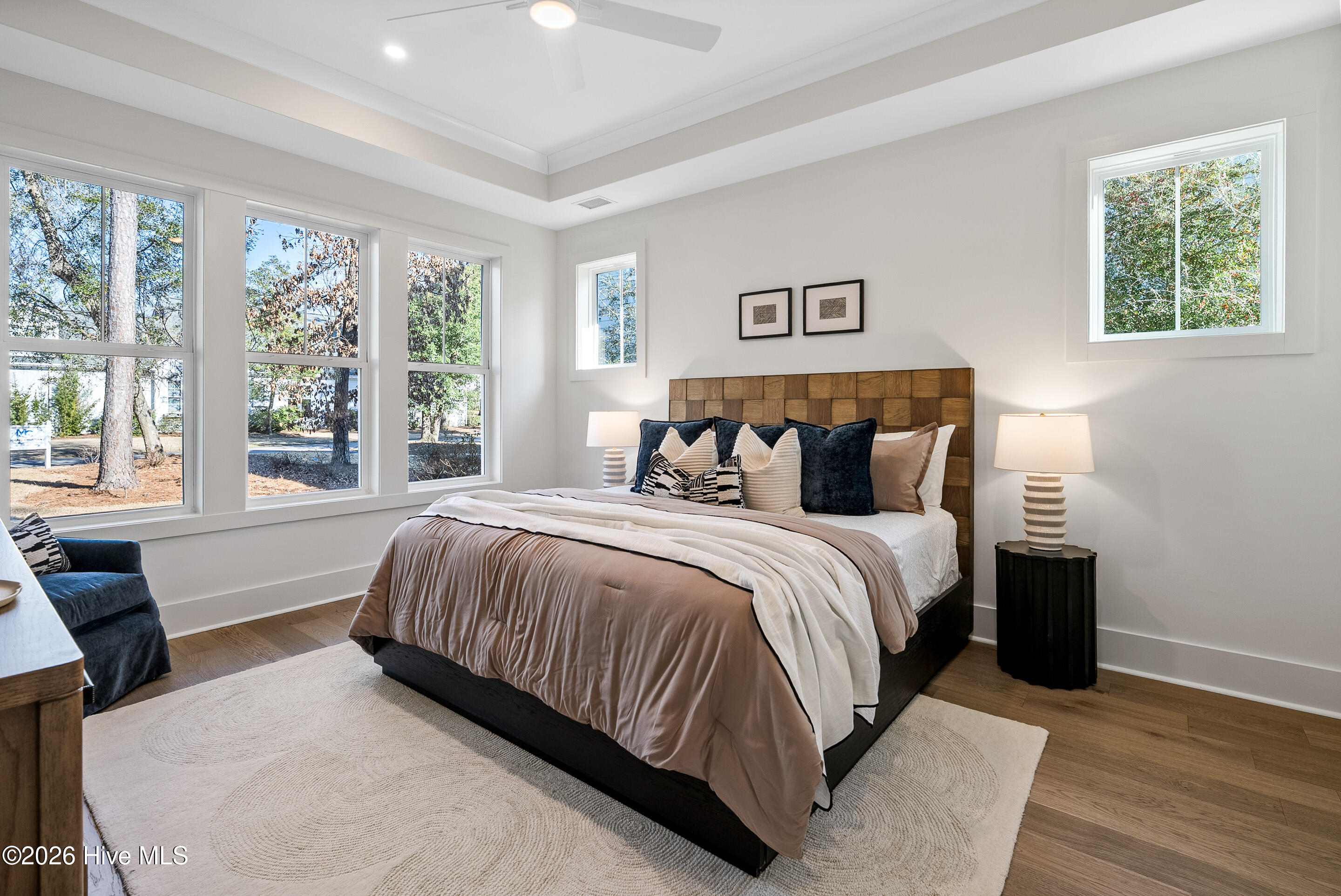 100499793 | Photo 19