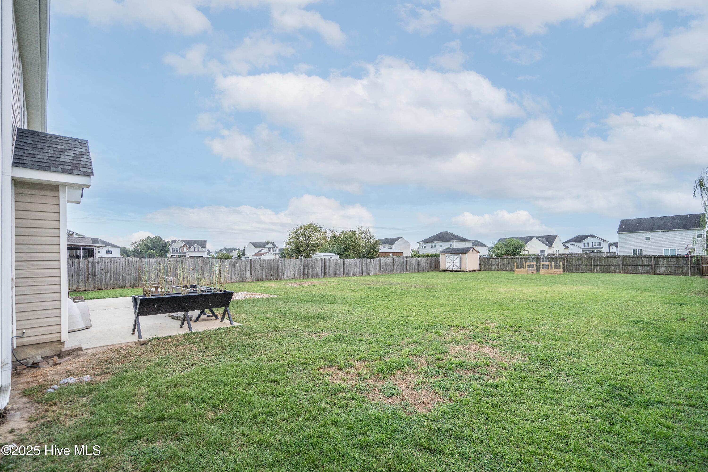 100495795 | Photo 37