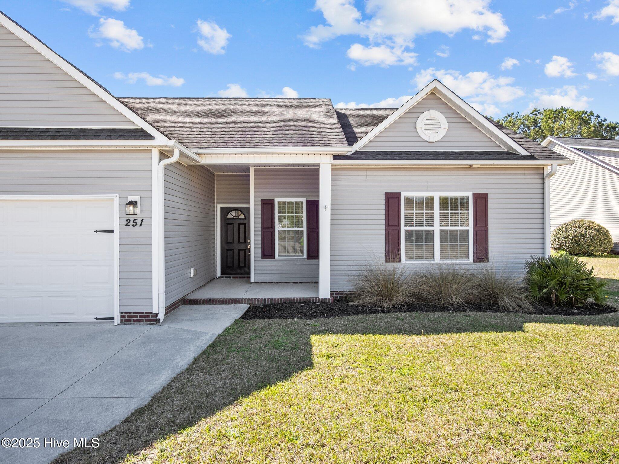 100561630 | Photo 46