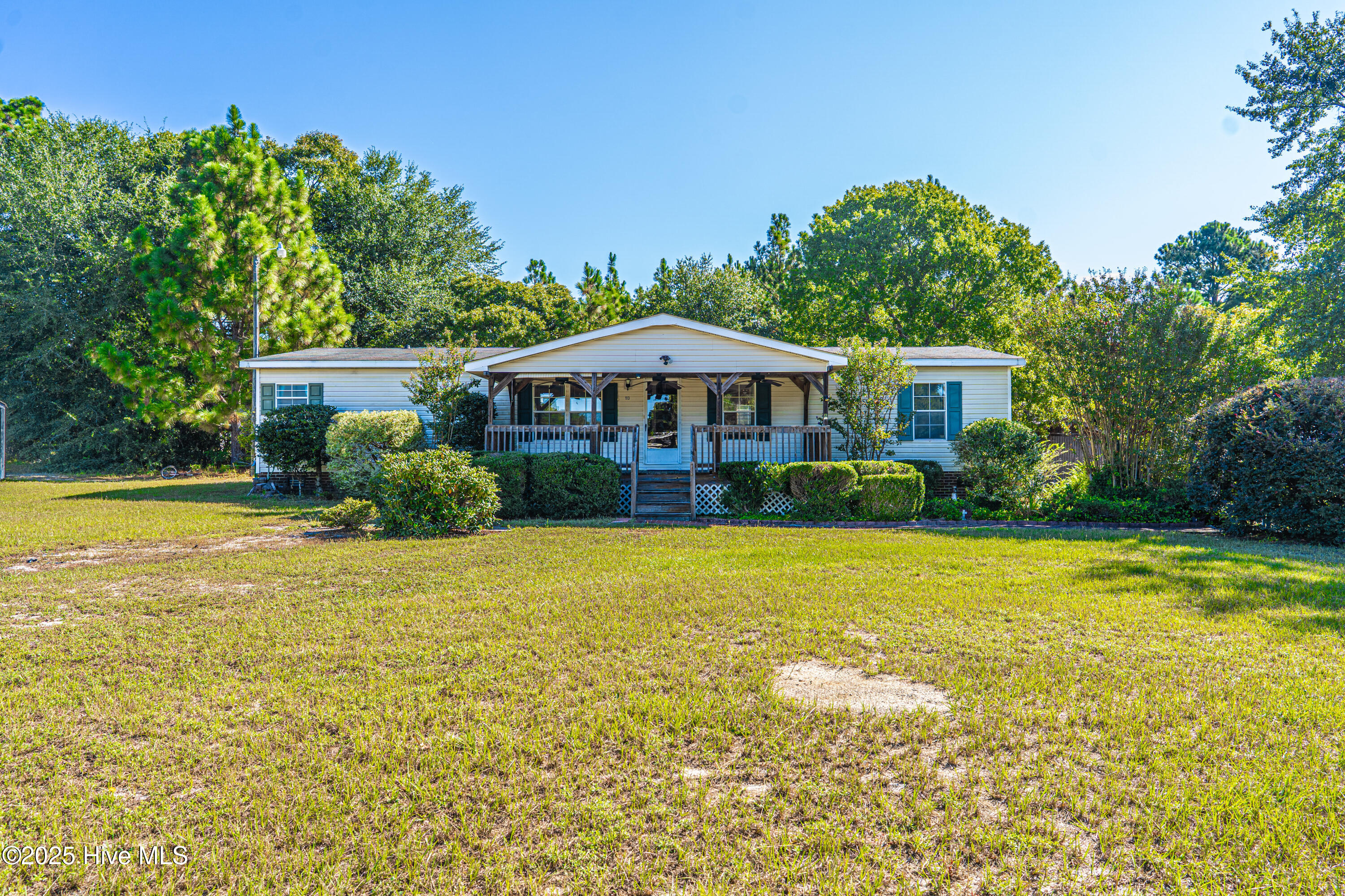 Homes for sale in West End, NC | 113 Holly Pl, West End, NC 27376 | MLS# 100530661