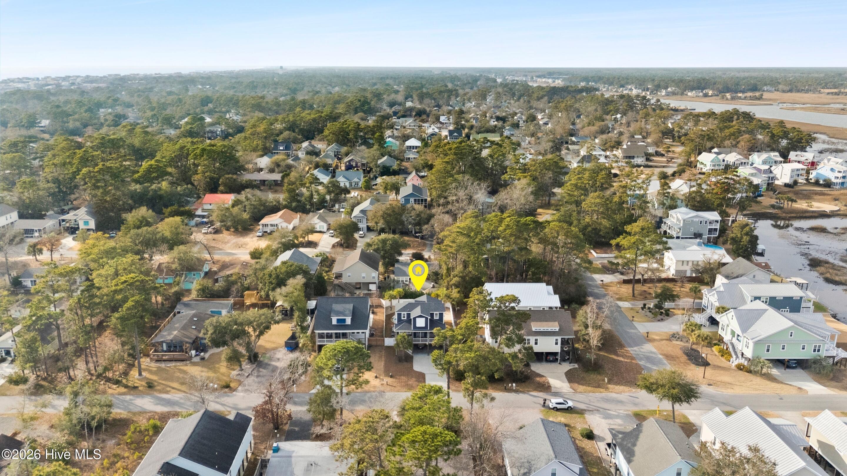 100548444 | Photo 86