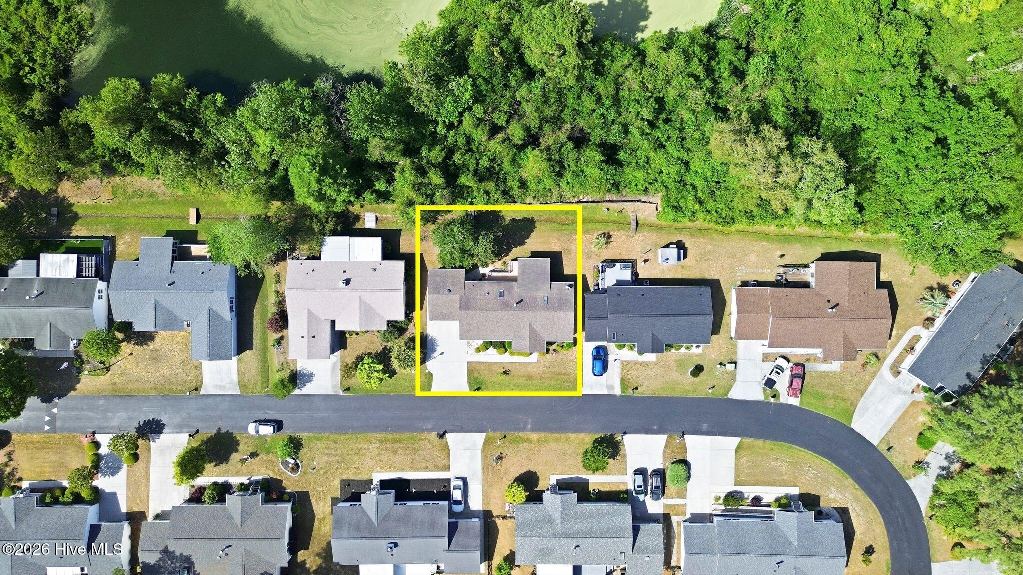 100567371 | Photo 66